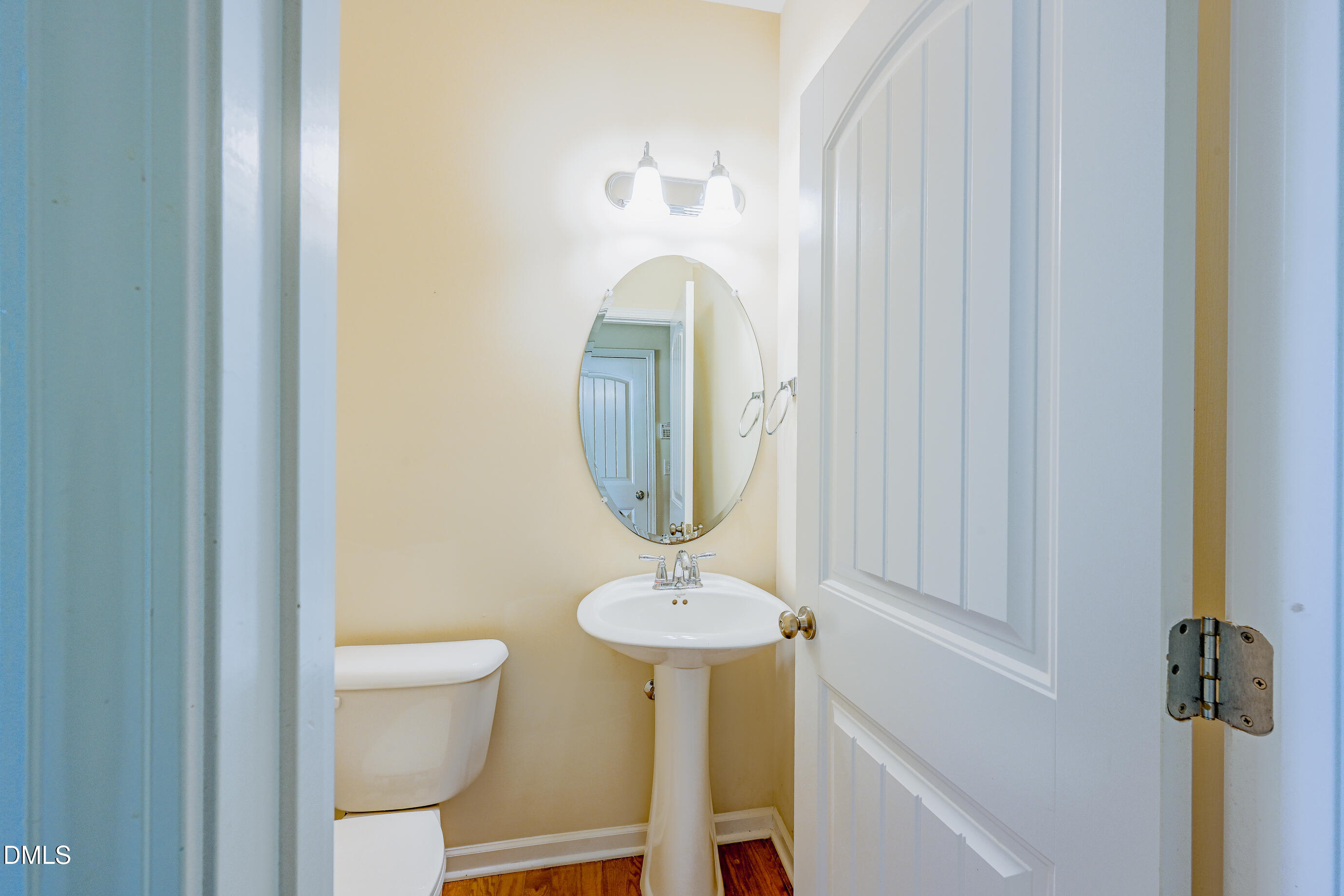 1260 Silver Beach Way Property Photo 11
