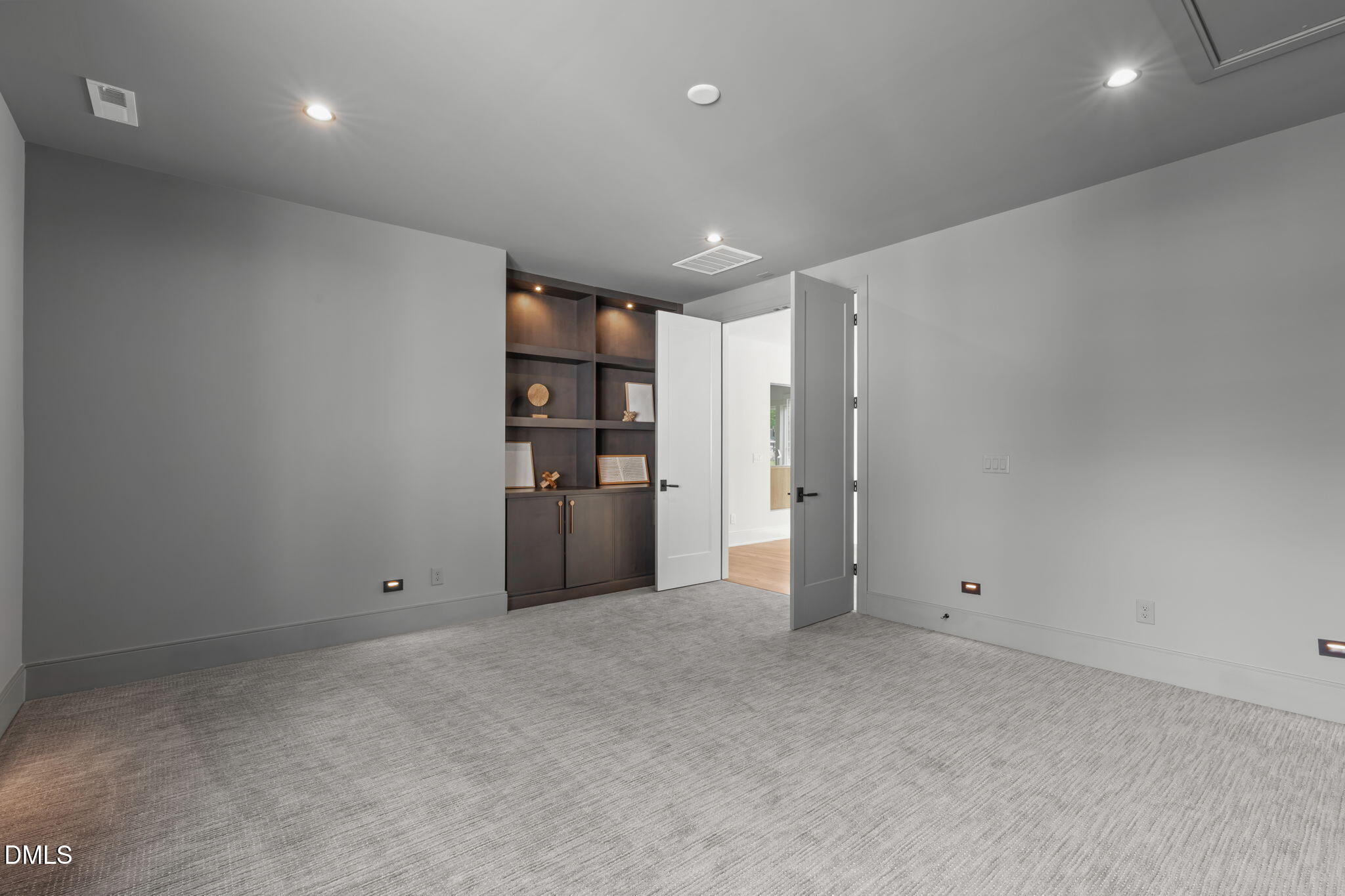 7917 S Bridgewater Court Property Photo 47