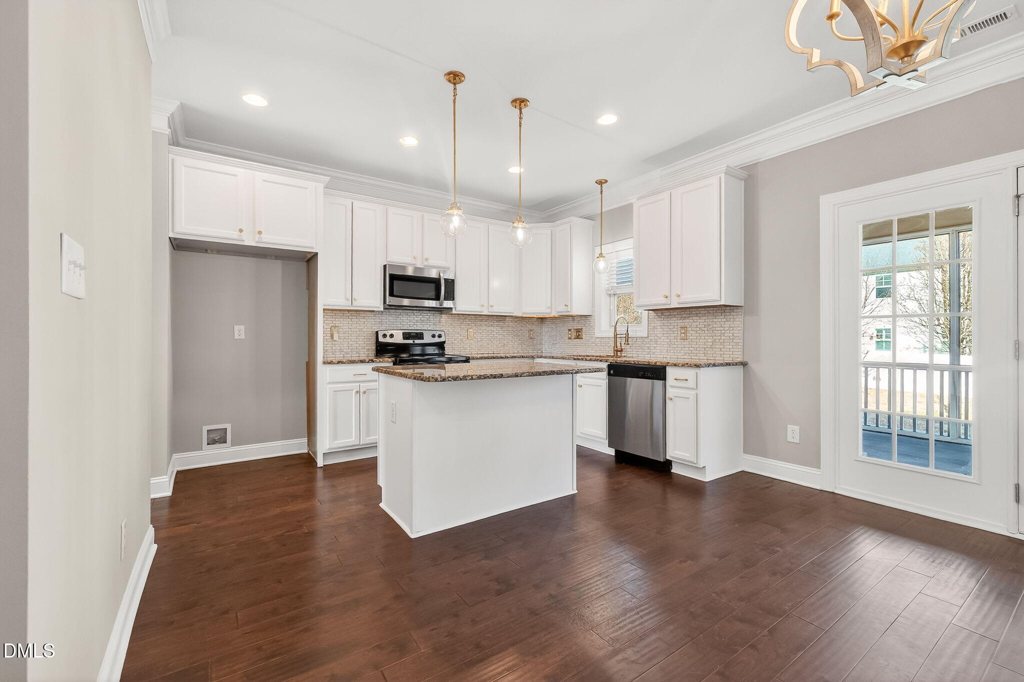 409 Midlander Drive Property Photo 16