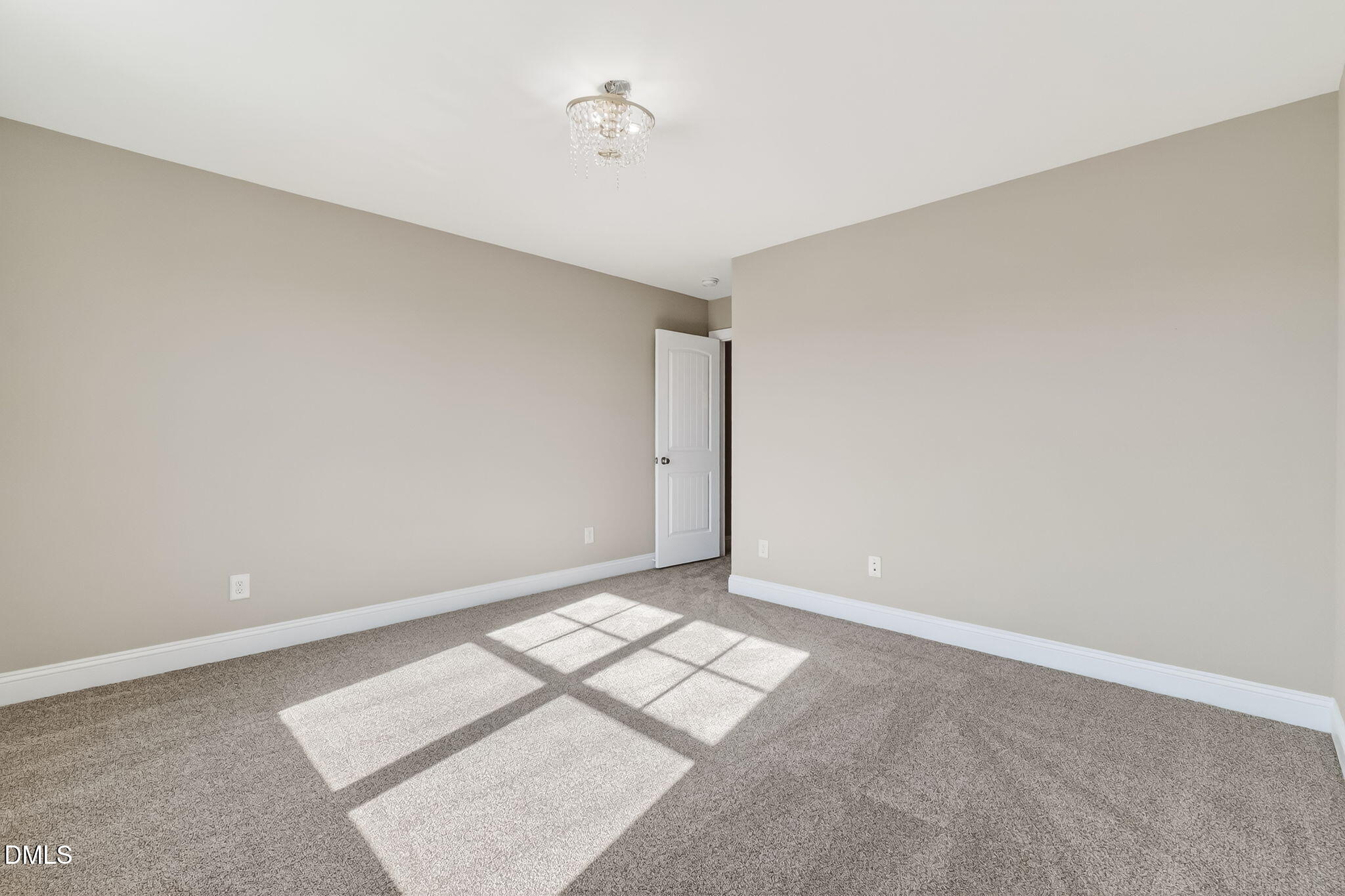 409 Midlander Drive Property Photo 31