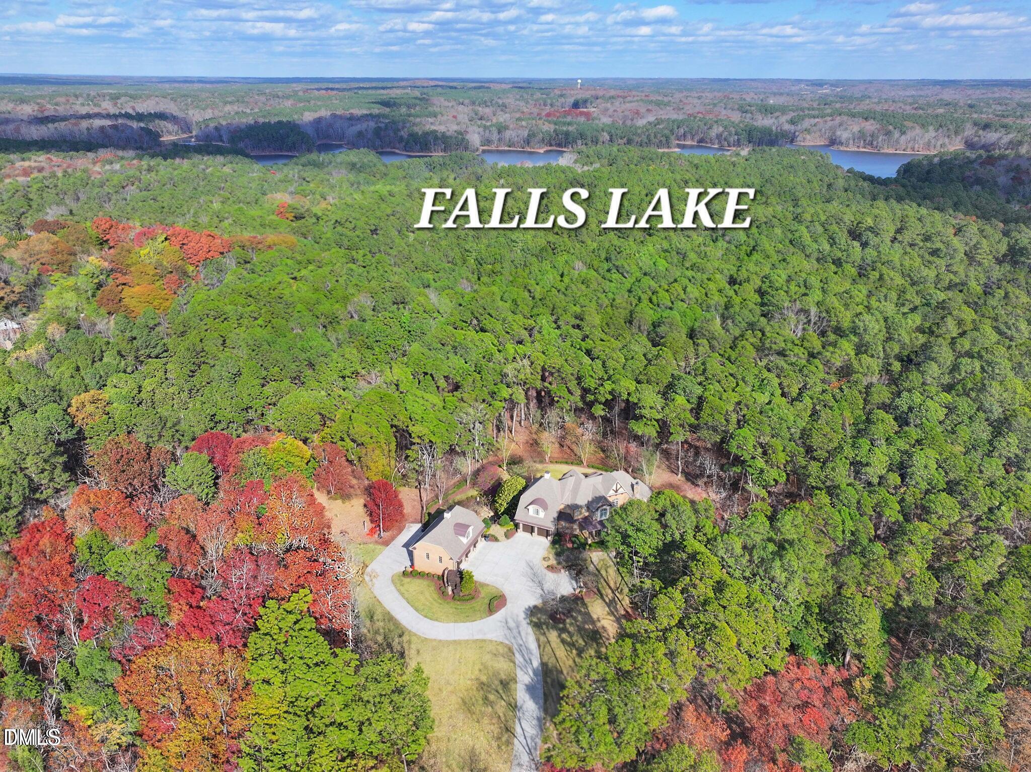 15516 Possum Track Road Property Photo 1