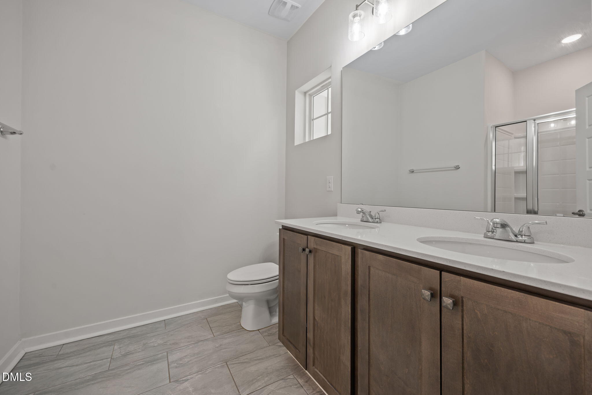 820 Laurel Gate Drive Property Photo 18