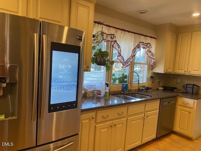 314 Willowood Drive Property Photo 5