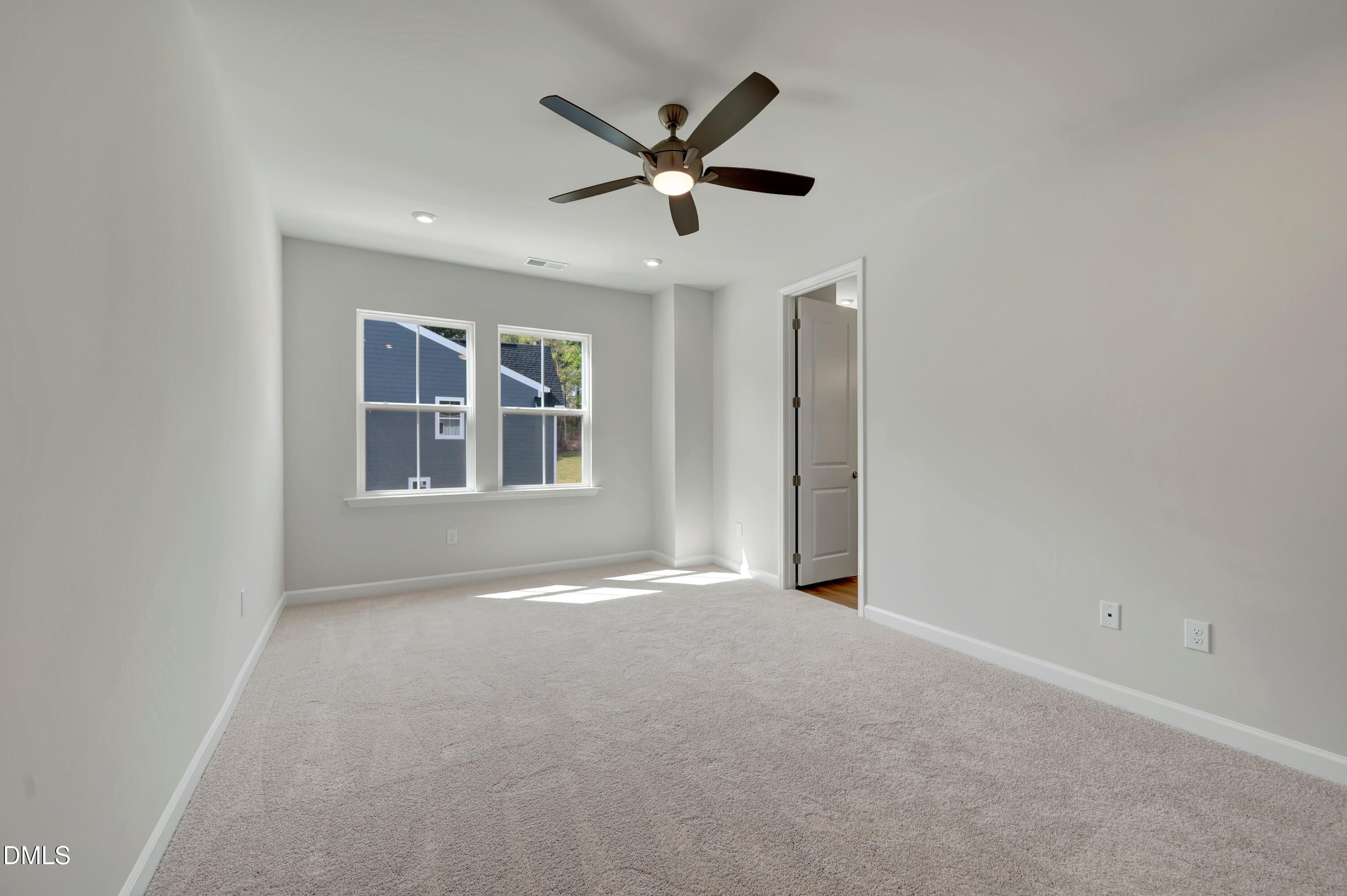 608 Brackenberry Alley Property Photo 16