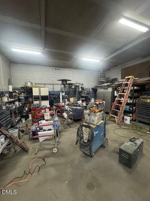 2410 Angier Avenue B Property Photo 2