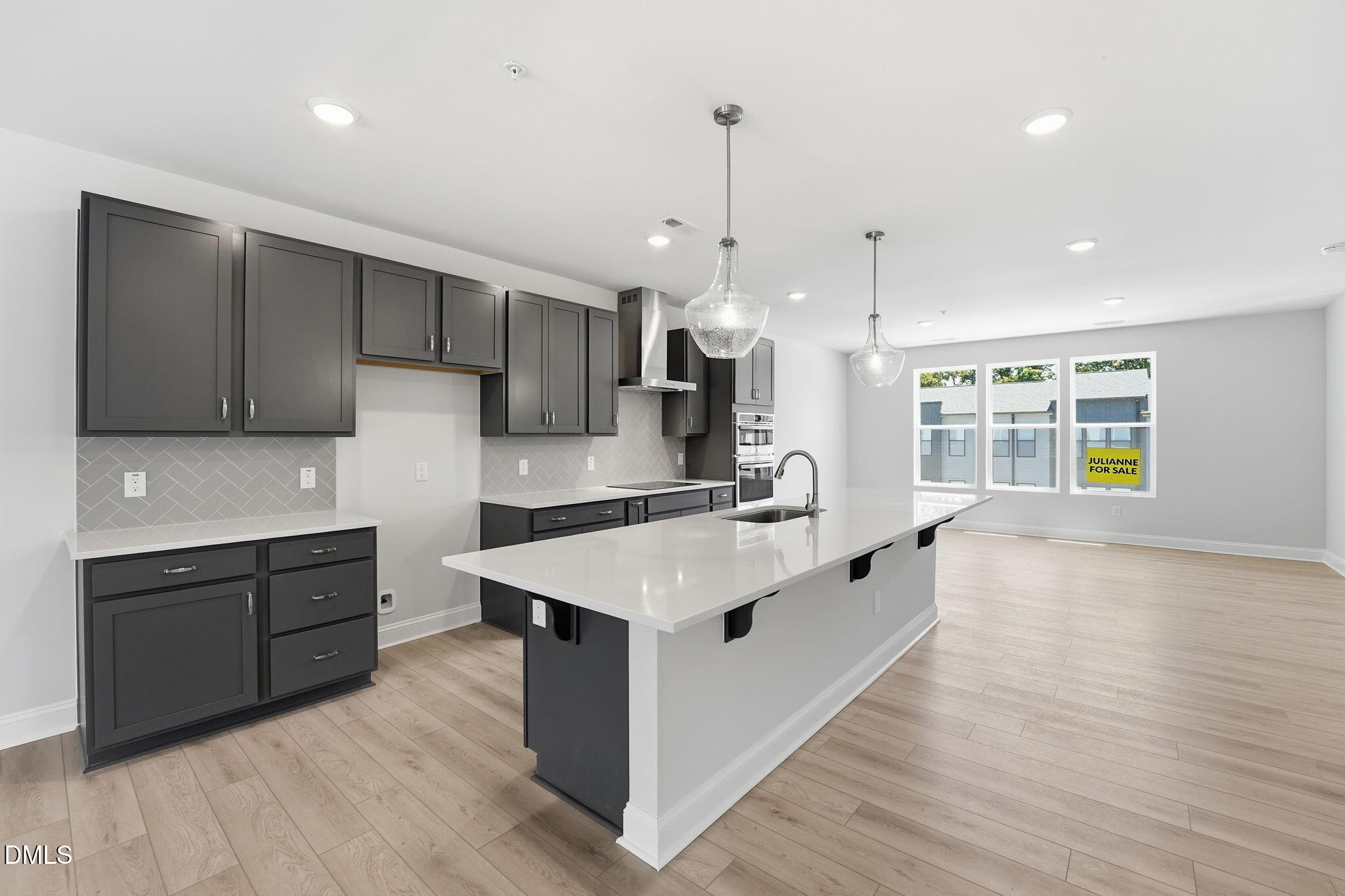 10559 Pleasant Branch Drive Unit 201 Property Photo 2