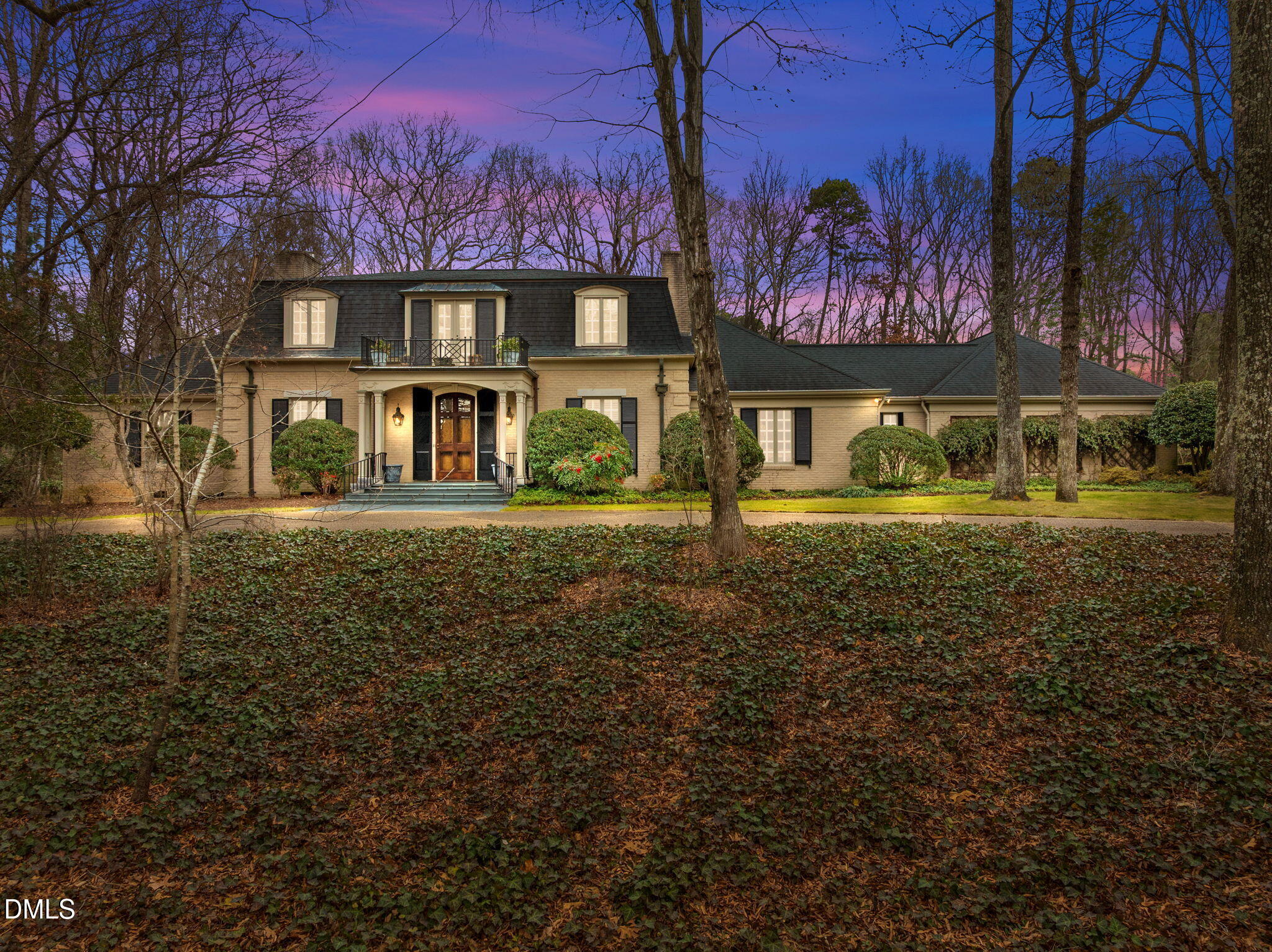 3025 N Fairway Drive Property Photo 1