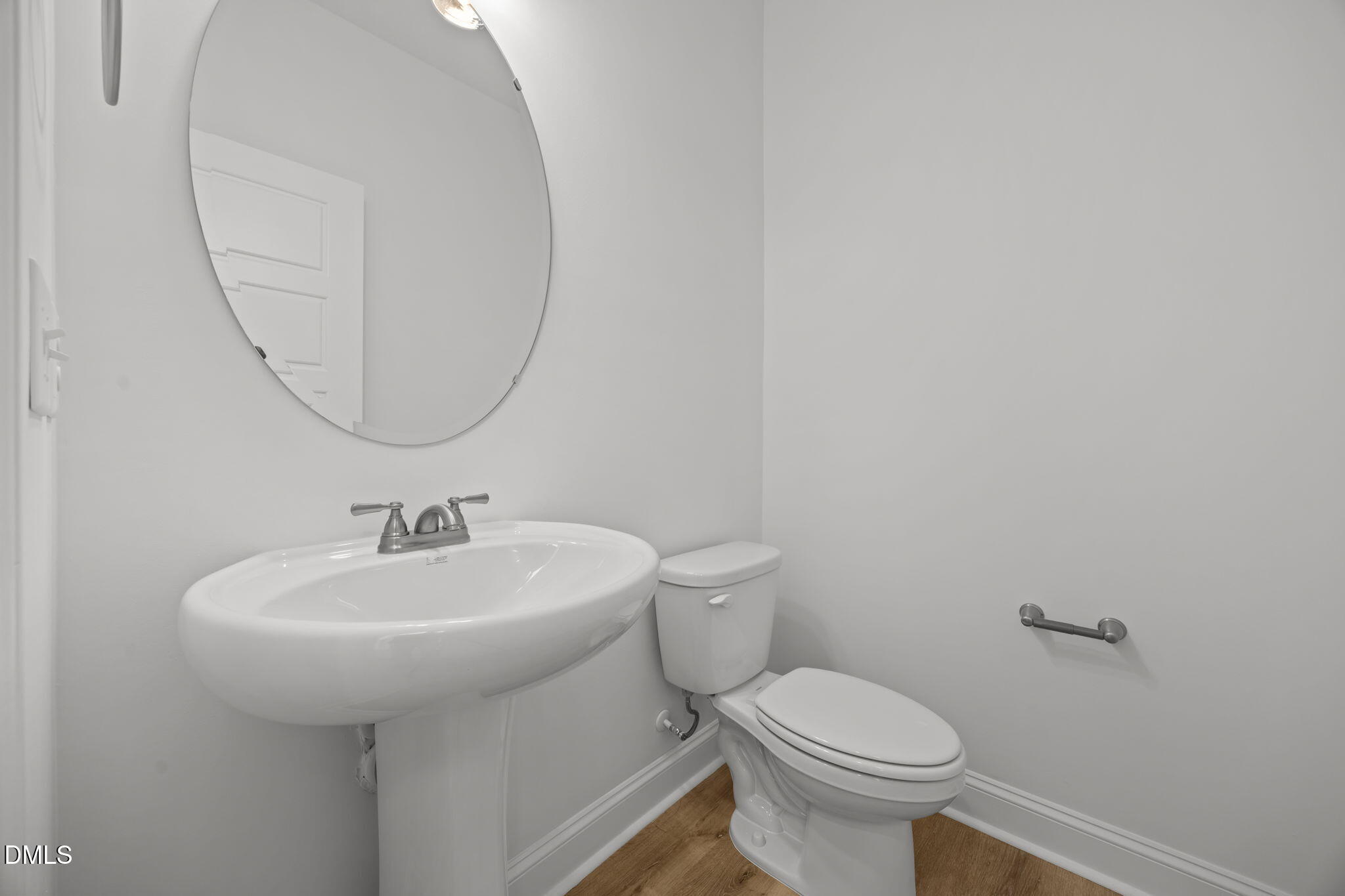 724 Winton Way 542 Property Photo 14