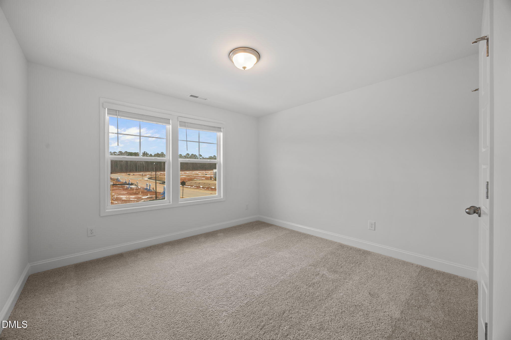 724 Winton Way 542 Property Photo 22
