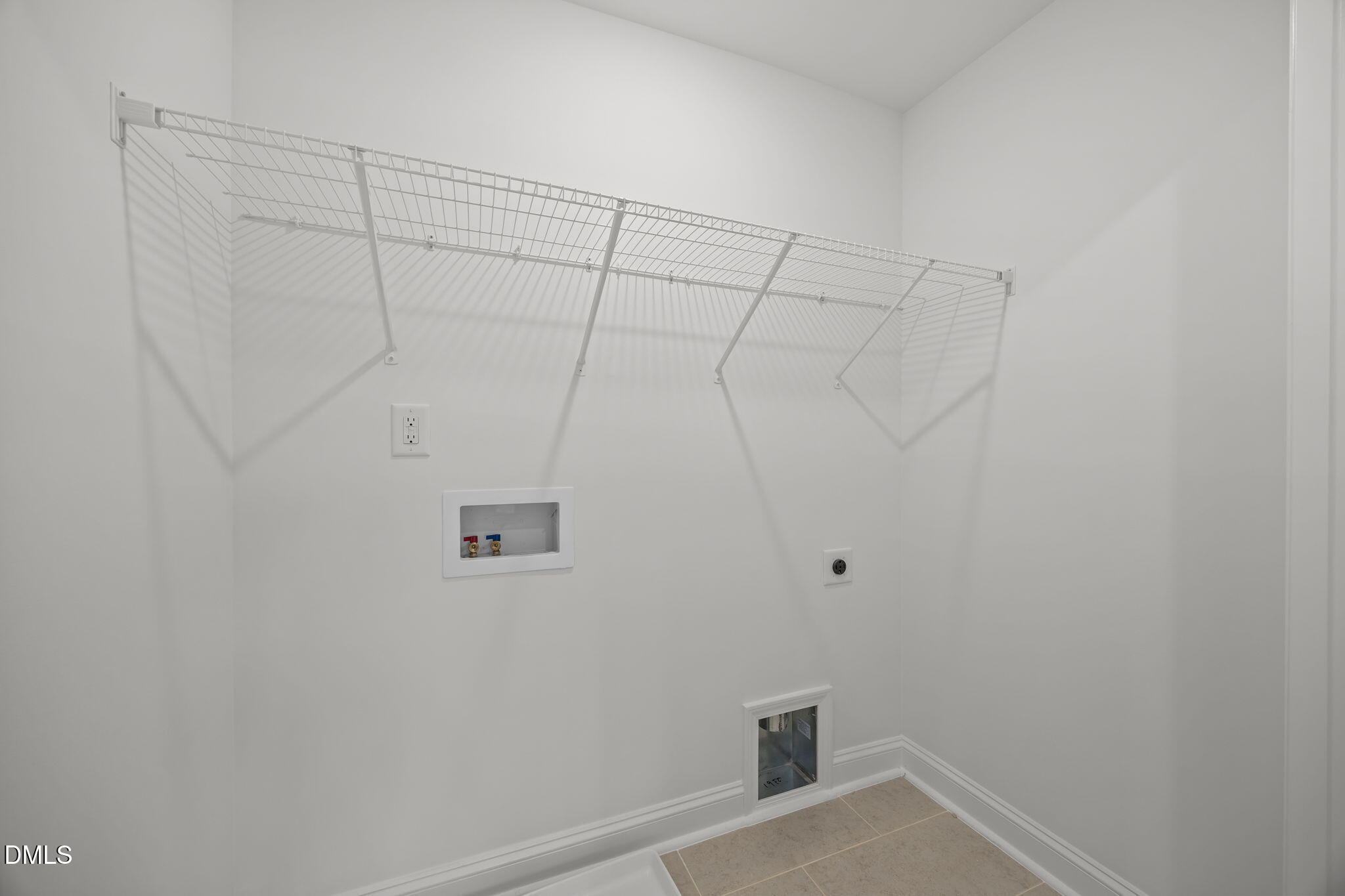 724 Winton Way 542 Property Photo 23