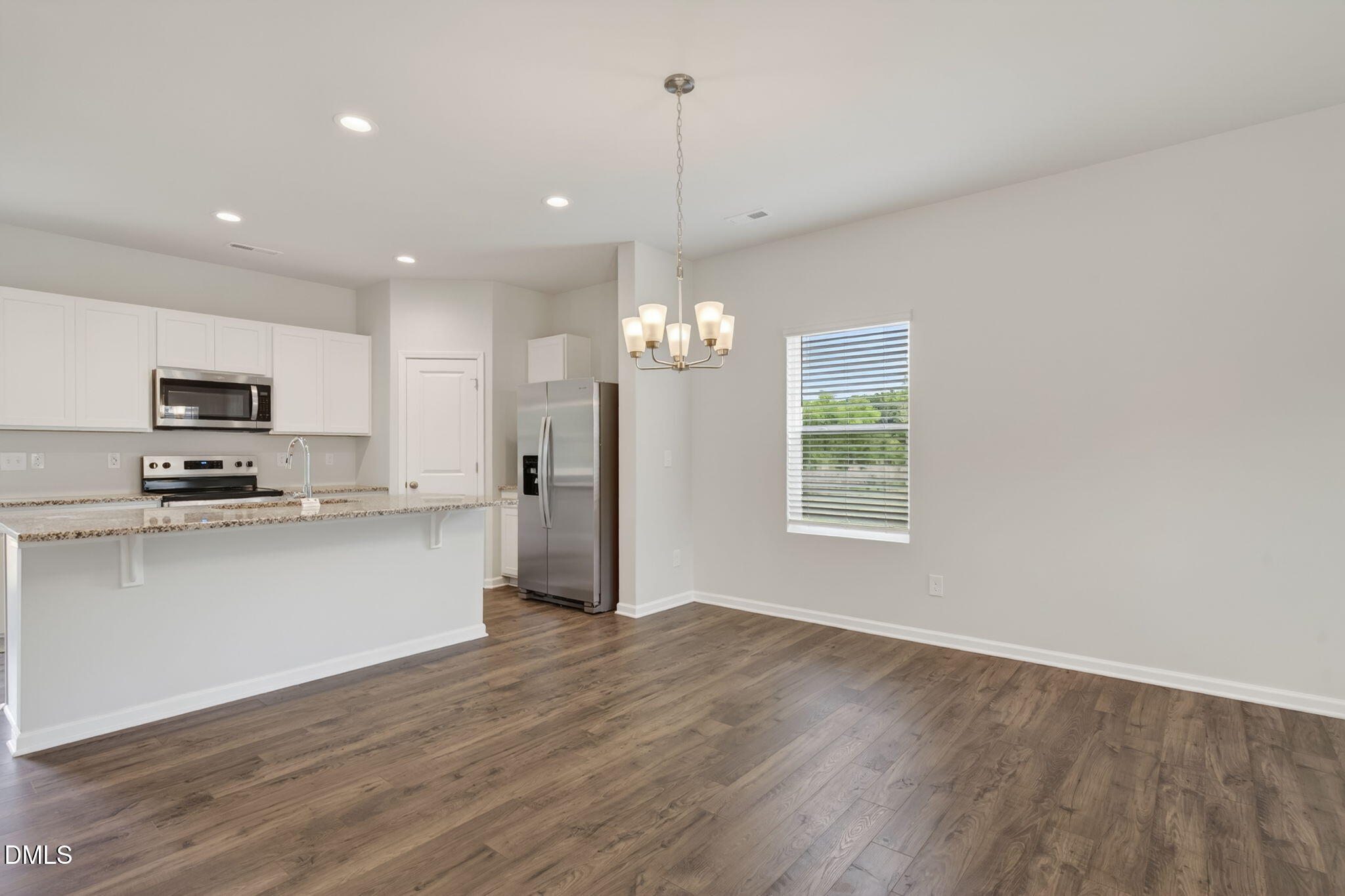 105 Stout Landing Property Photo 7