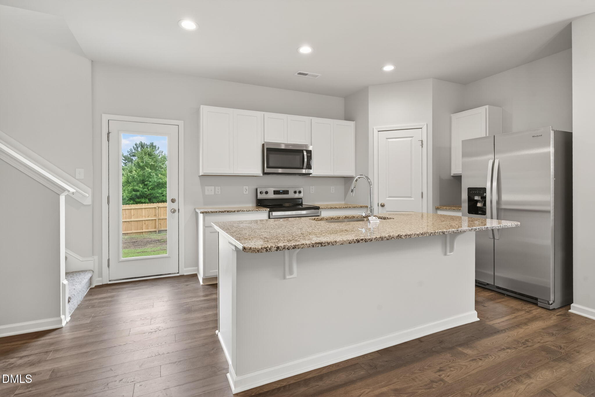 105 Stout Landing Property Photo 12
