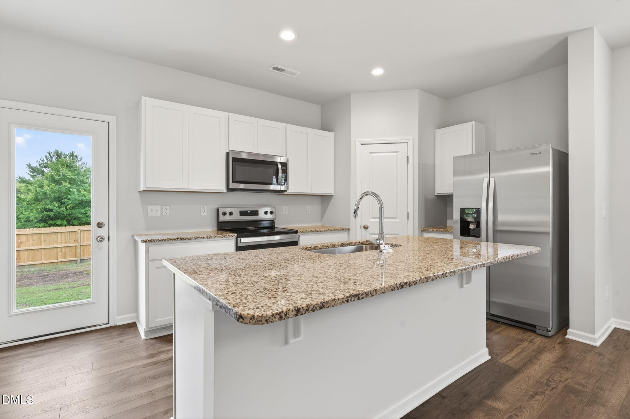 105 Stout Landing Property Photo 14