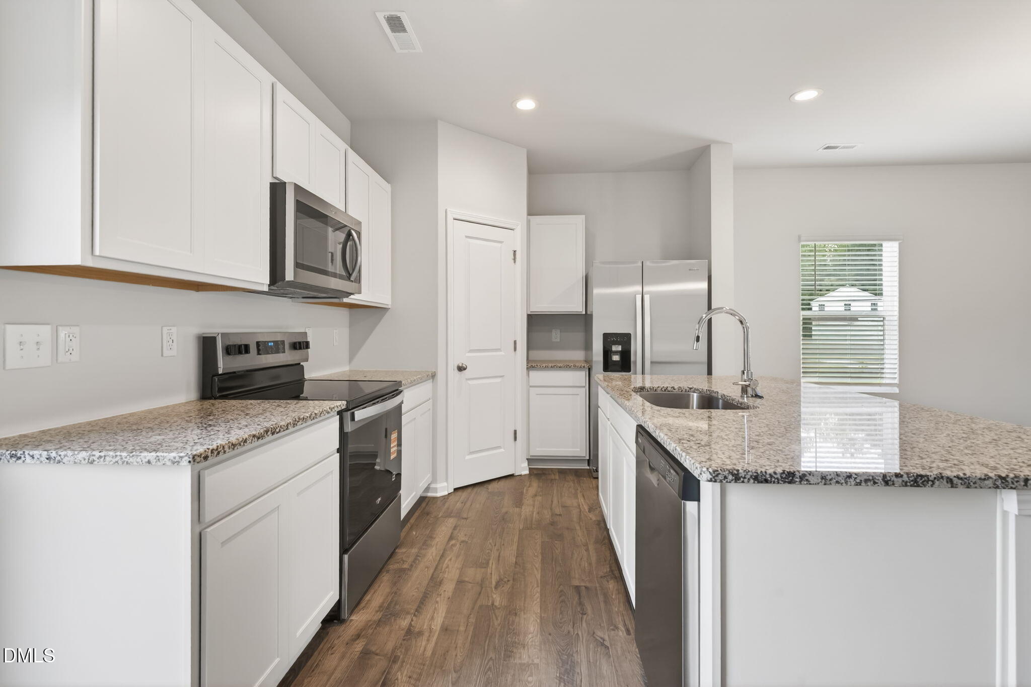 105 Stout Landing Property Photo 15