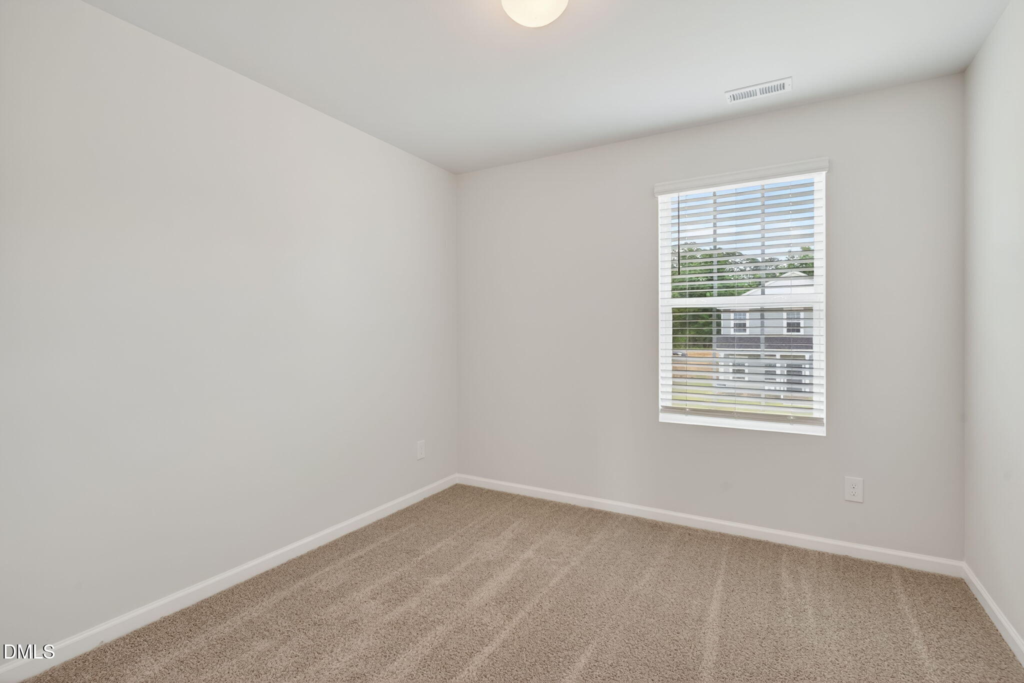 105 Stout Landing Property Photo 26