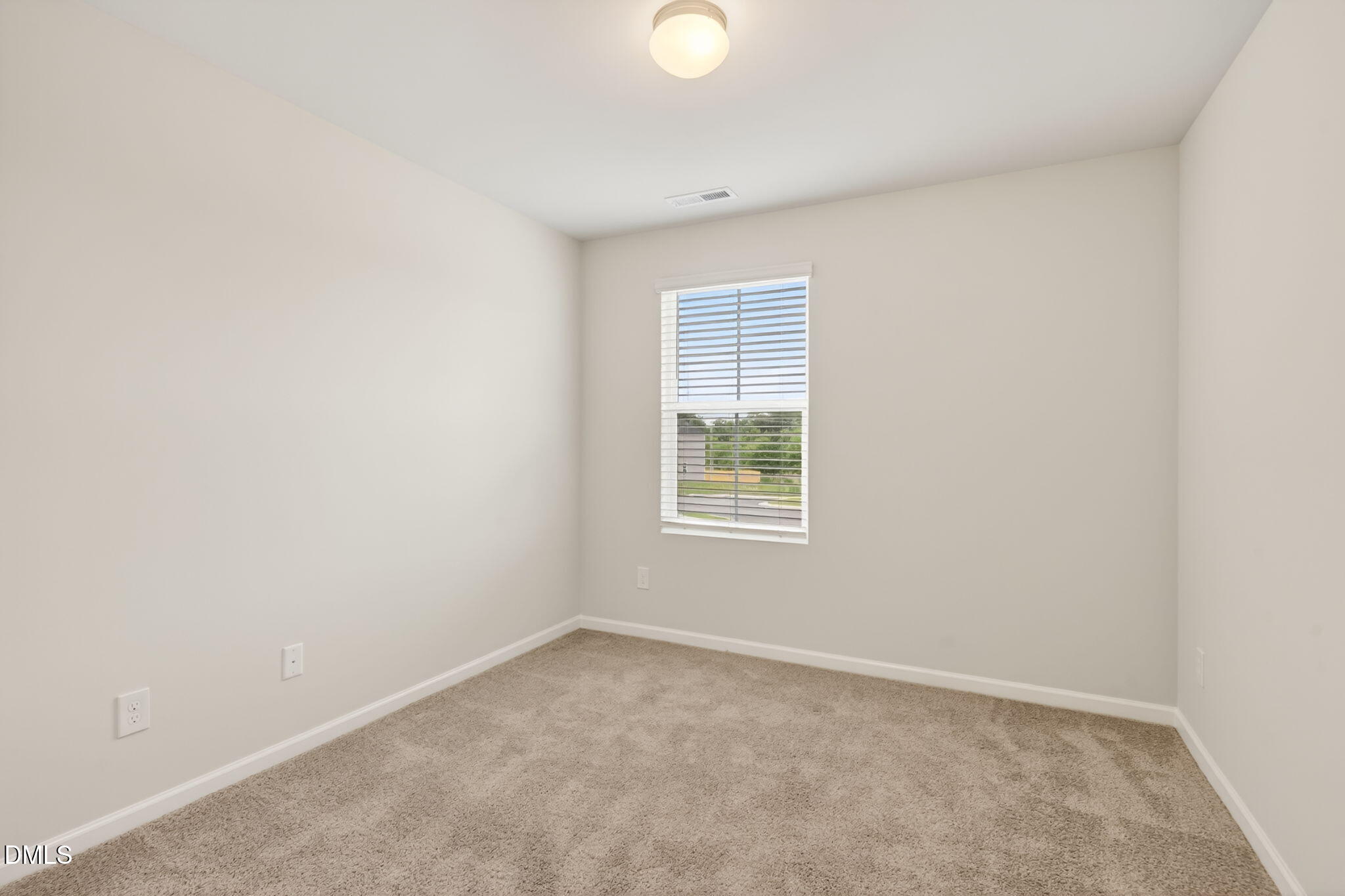134 Stout Landing Property Photo 13
