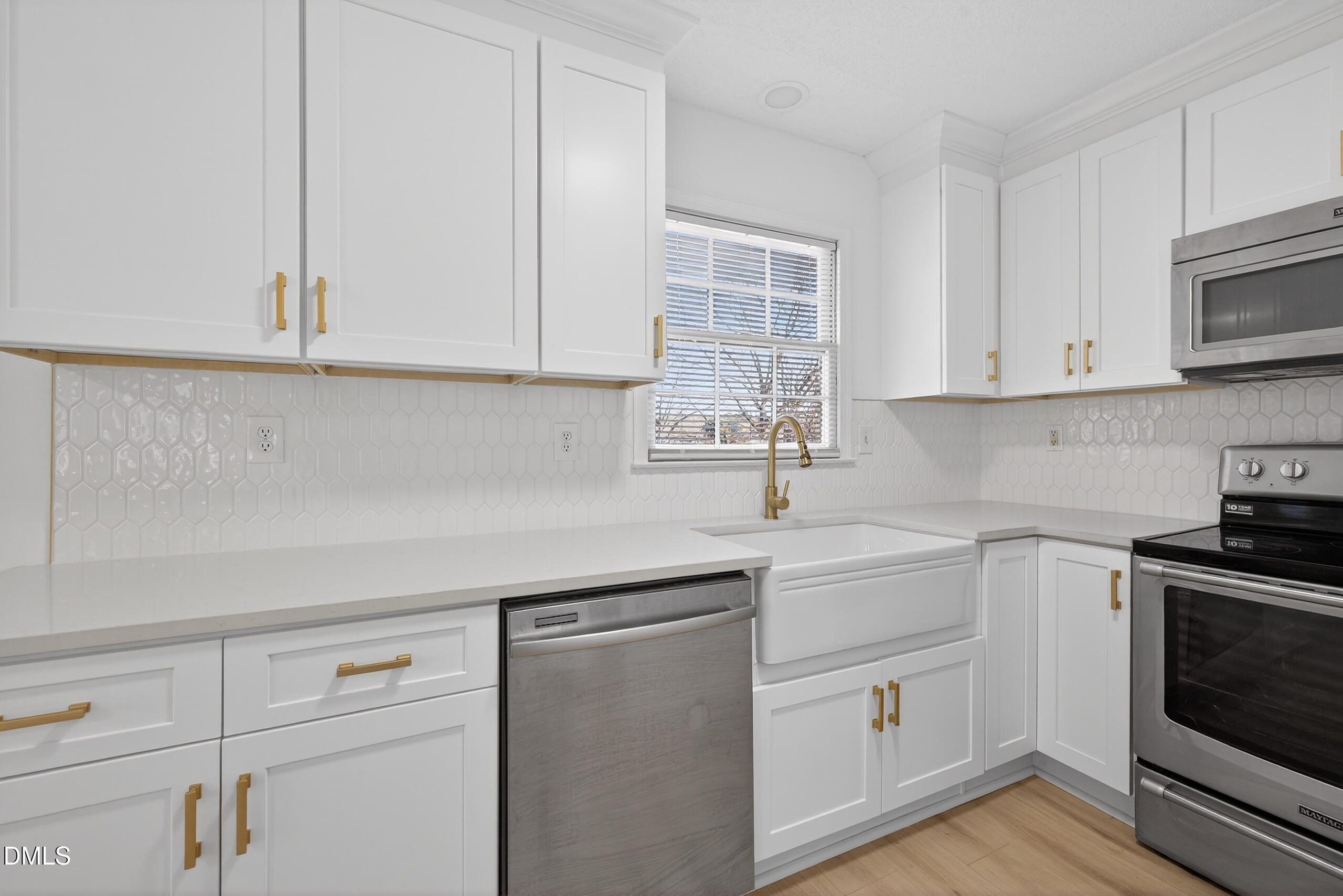804 Plentywood Court Property Photo 16