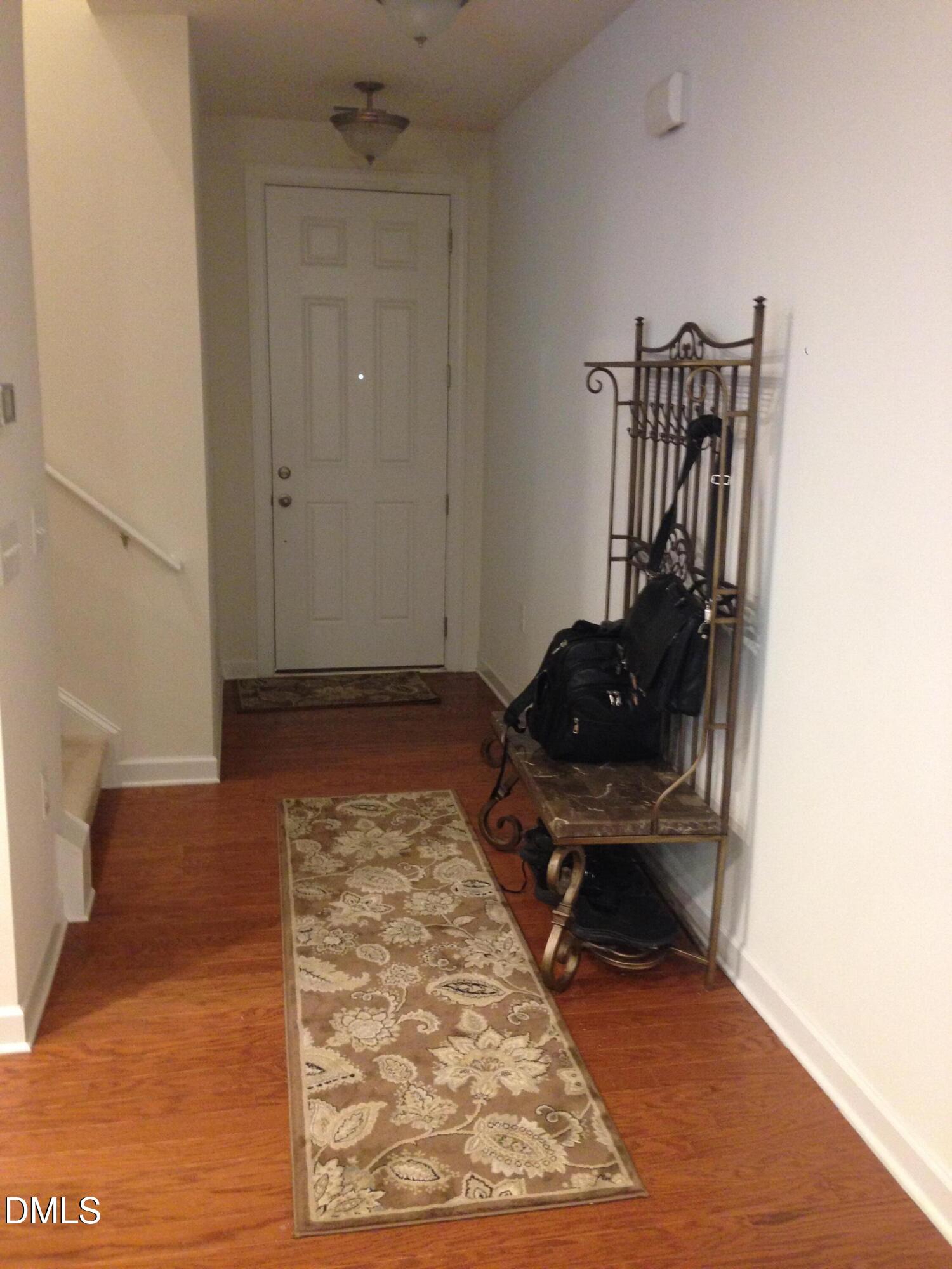 131 Alamosa Place Property Photo 5