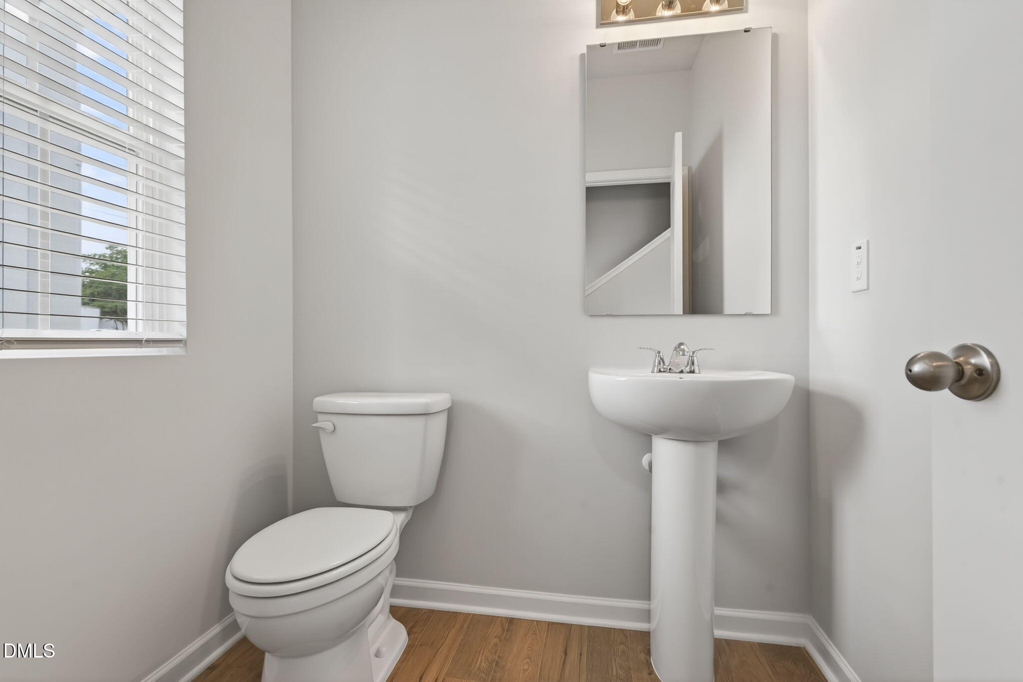 1492 Erwin Road Property Photo 13