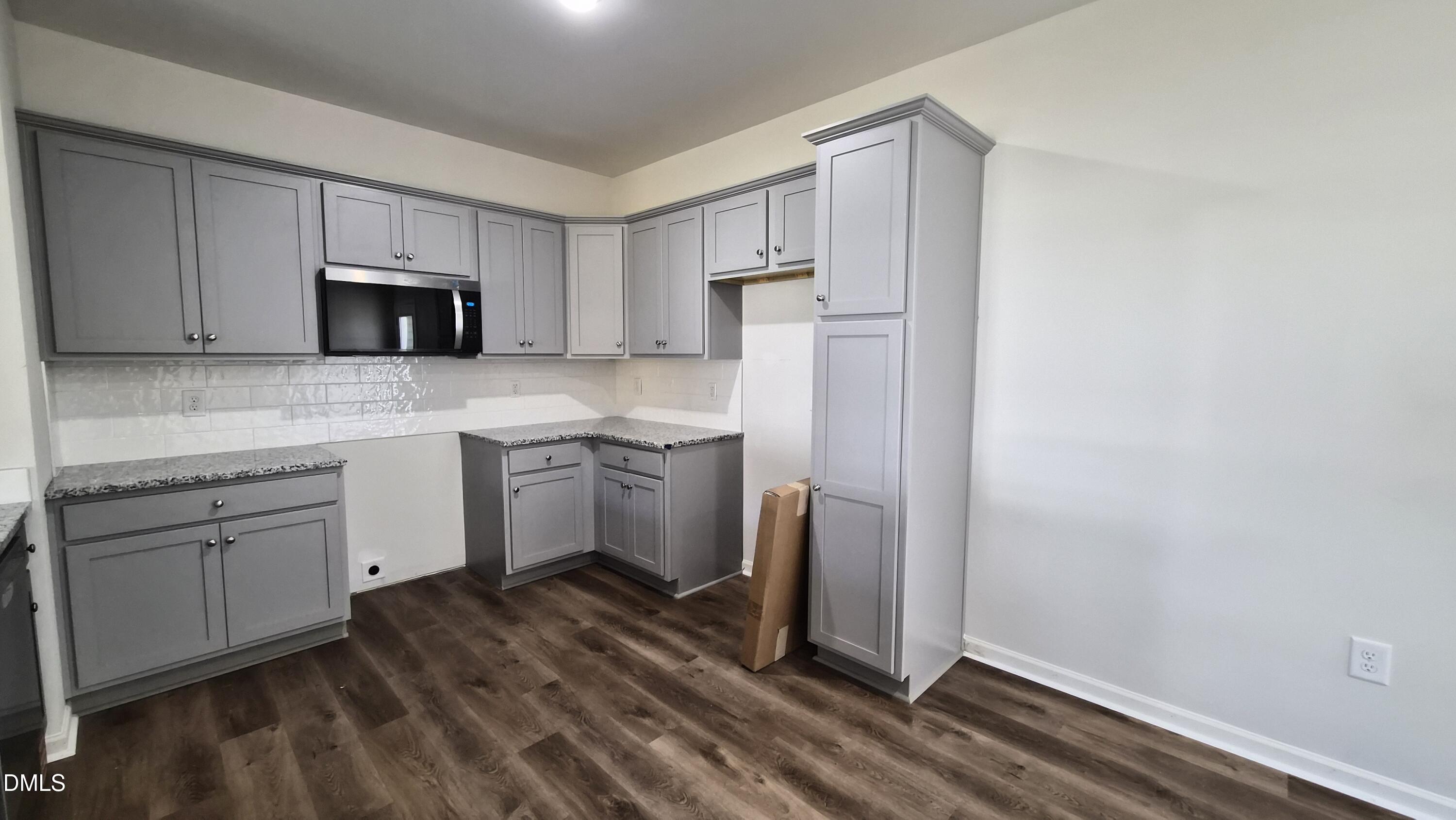 313 Bonsai Way Property Photo 8
