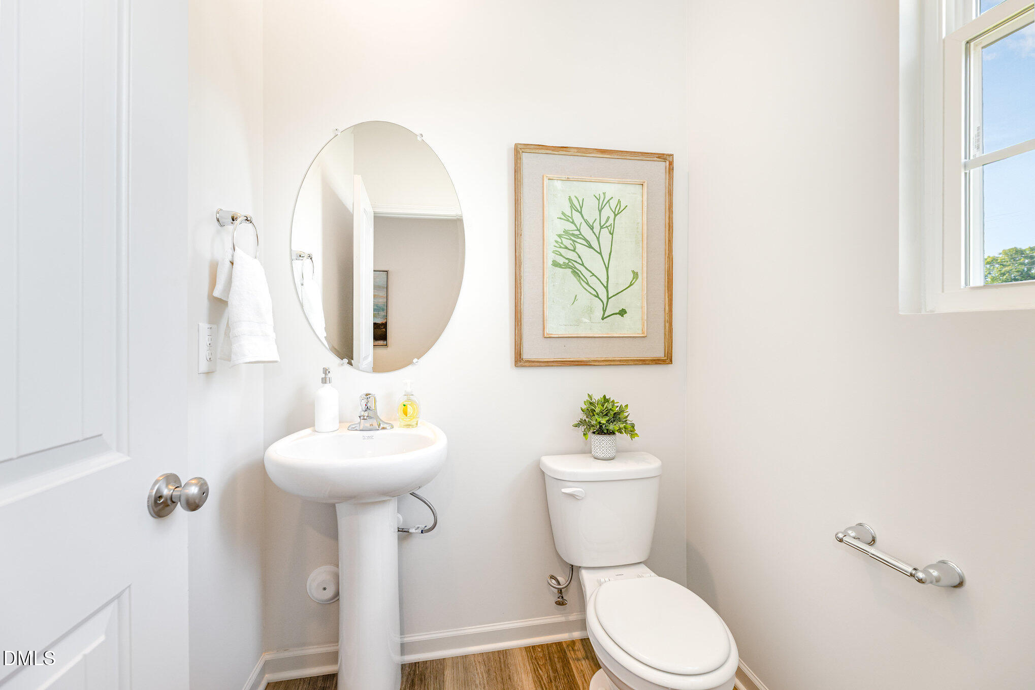 2302 Broad Street Property Photo 8
