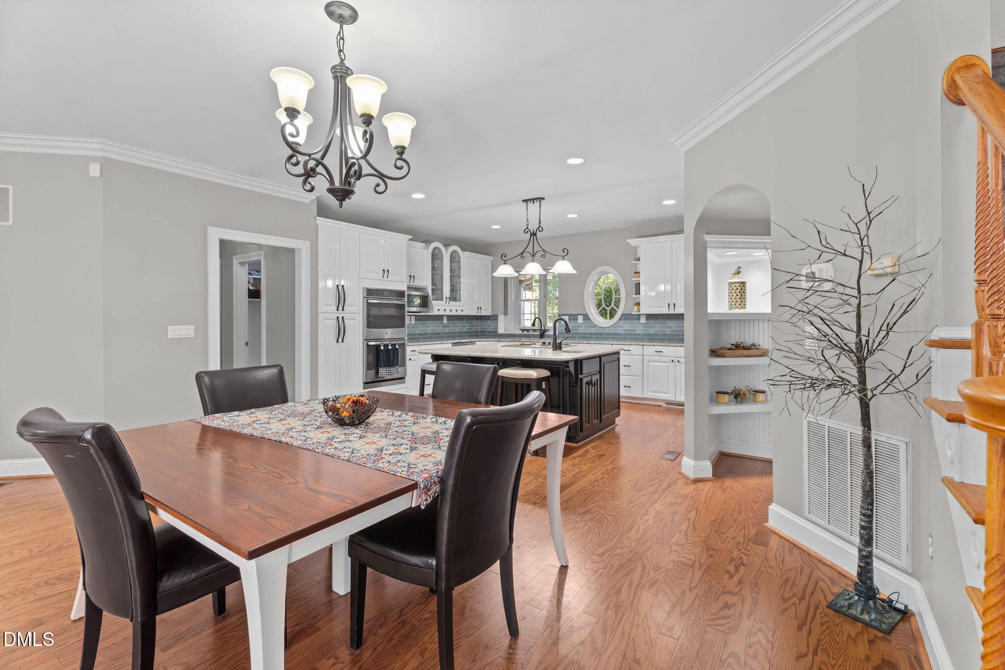 5870 Hoyt Road Property Photo 11