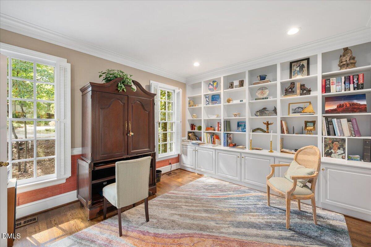 512 Hertford Street Property Photo 4