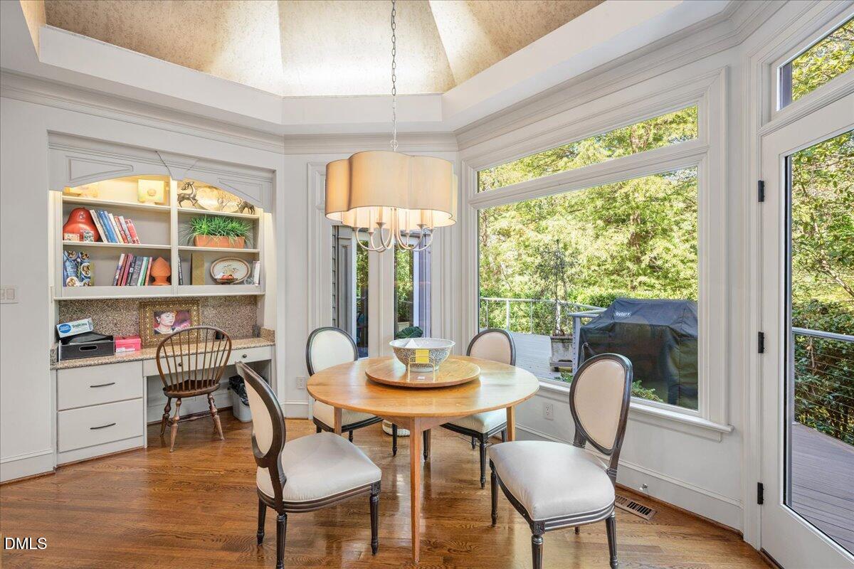 512 Hertford Street Property Photo 15