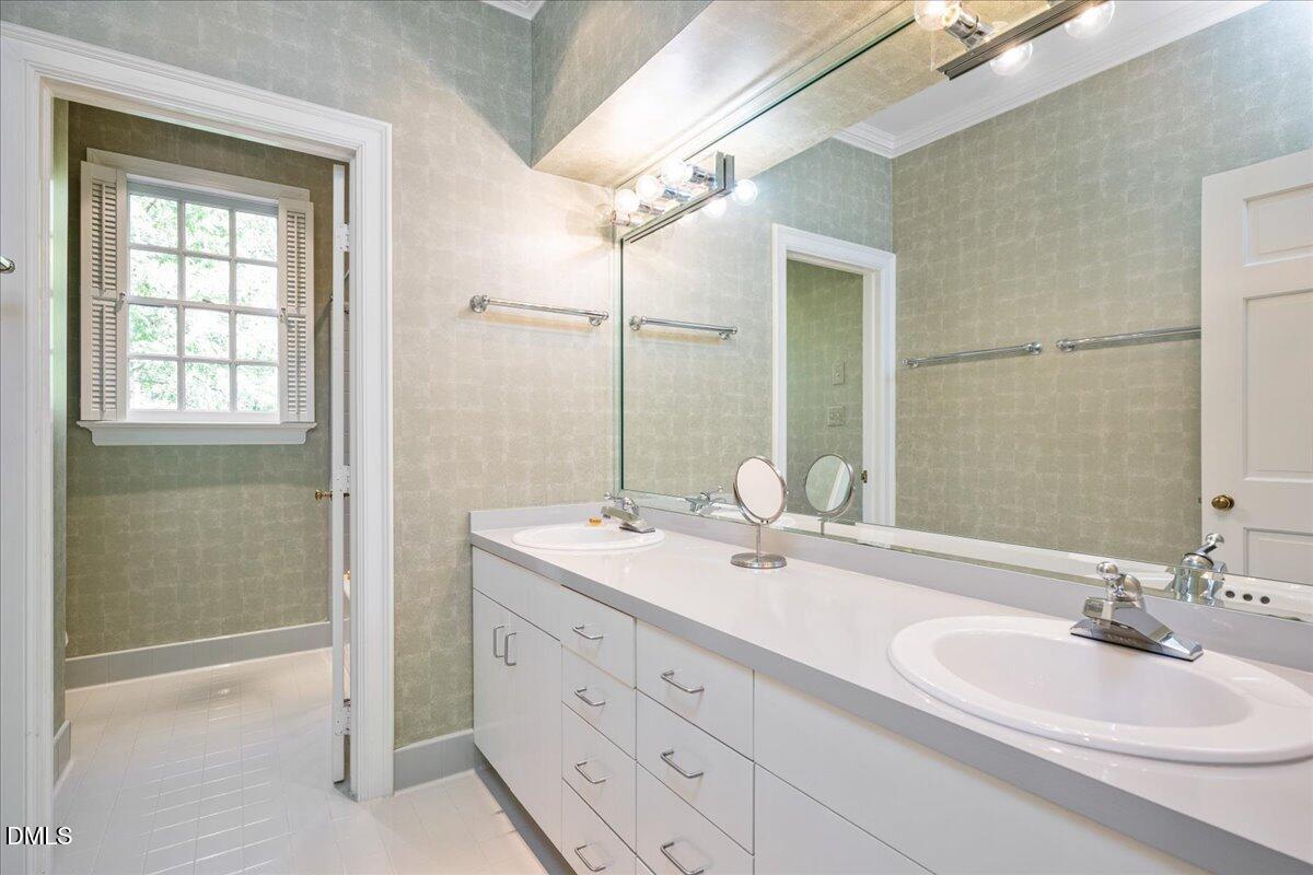 512 Hertford Street Property Photo 22