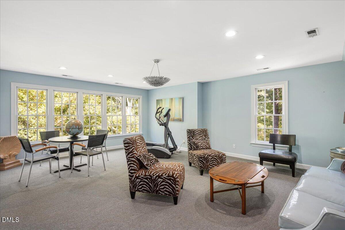 512 Hertford Street Property Photo 26