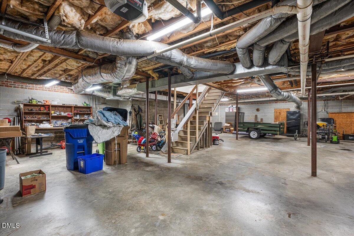 512 Hertford Street Property Photo 29
