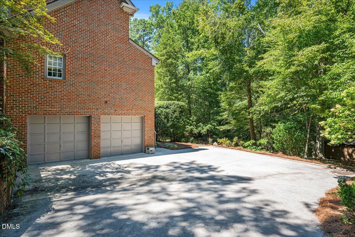 512 Hertford Street Property Photo 33