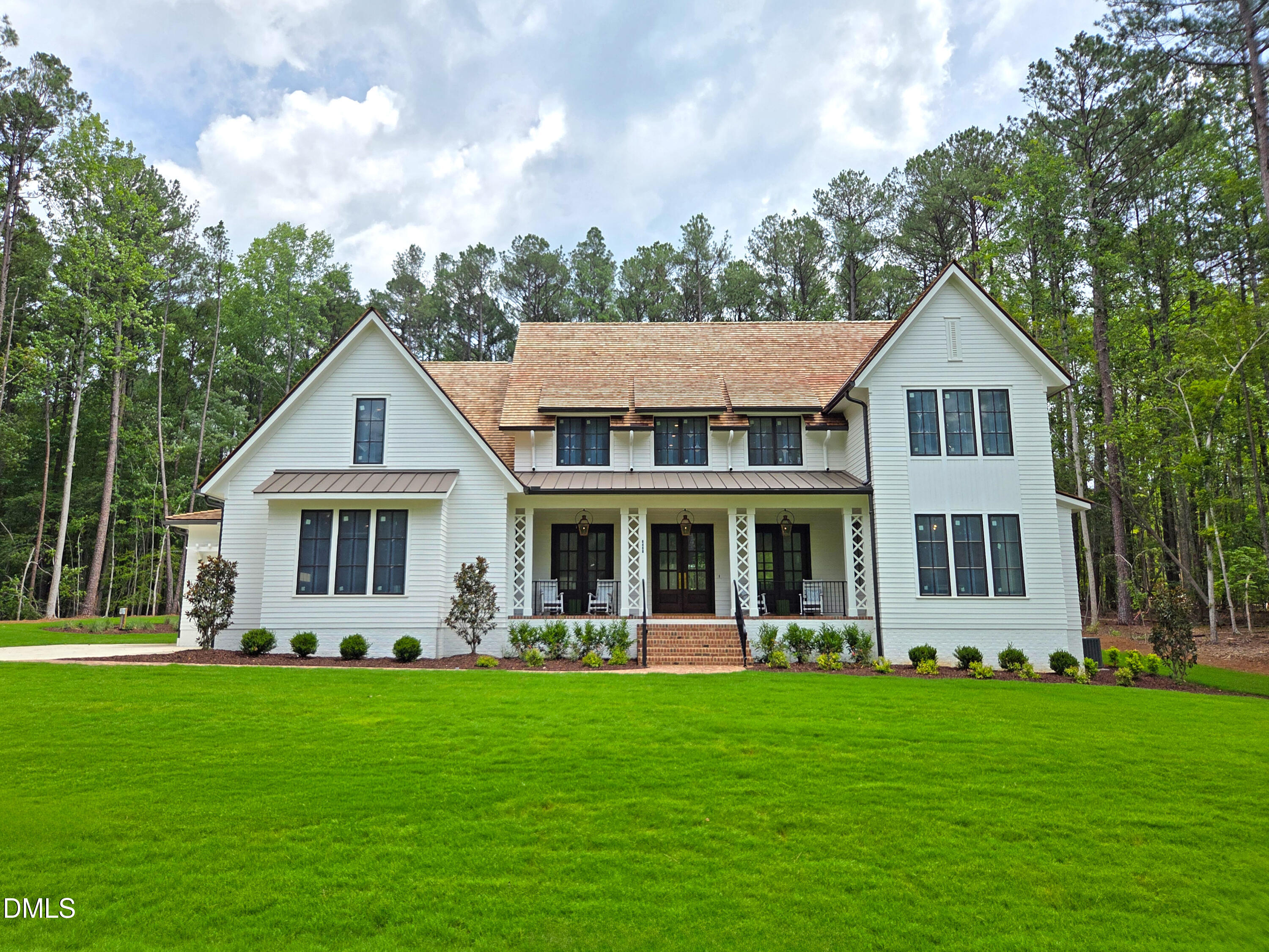 6460 Sanctuary Falls Drive Property Photo 1