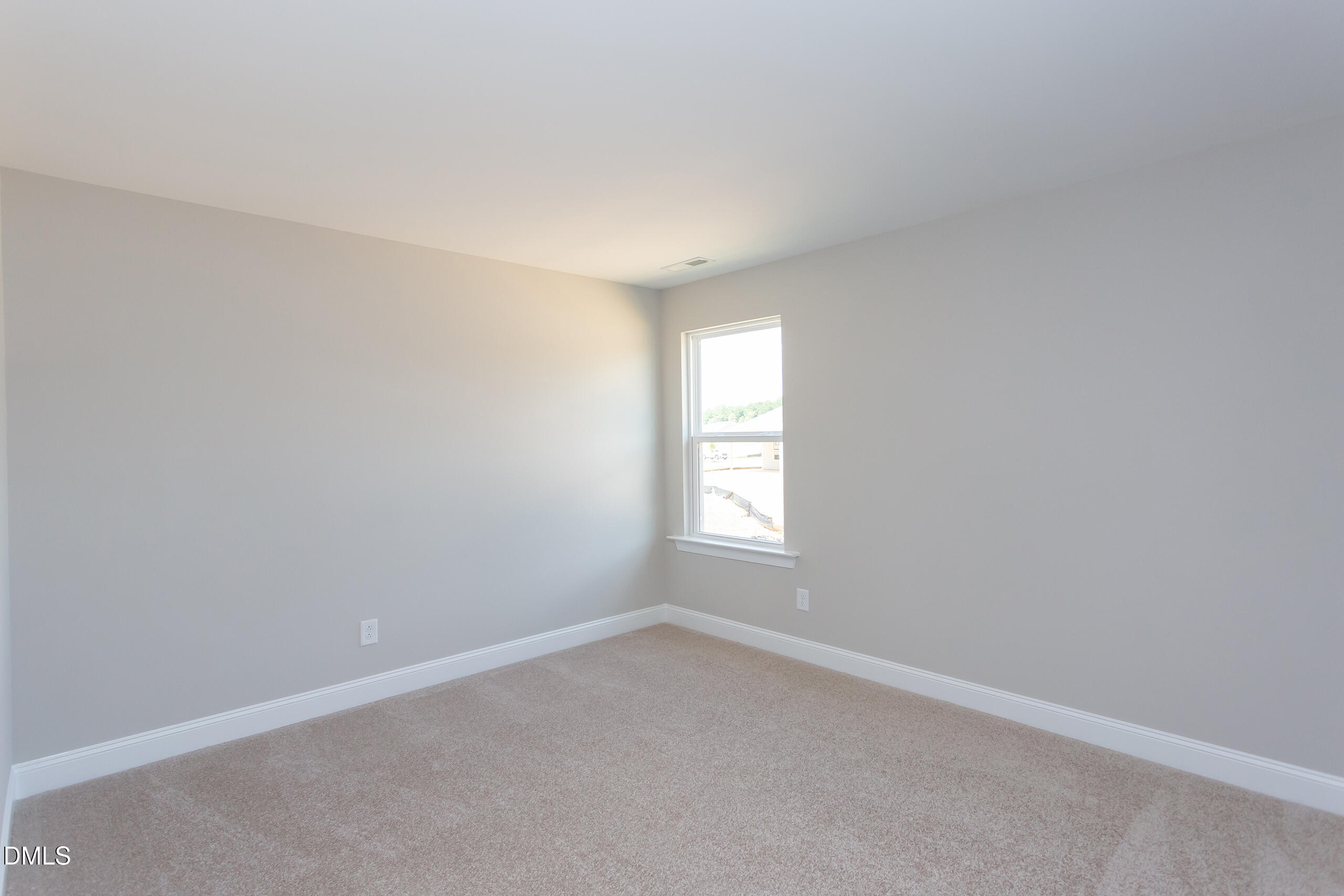 9453 Wood River Drive 08 Property Photo 18