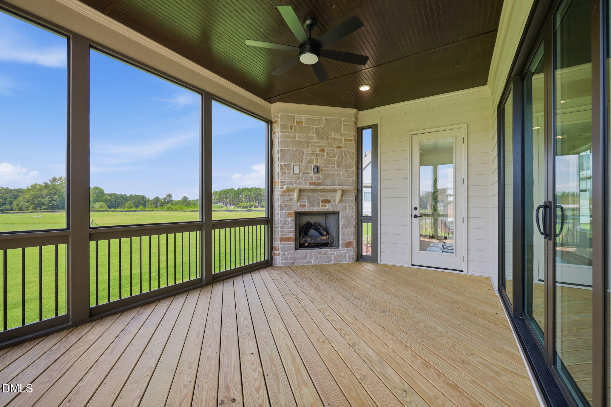 5824 Carriage Gate Drive Property Photo 41