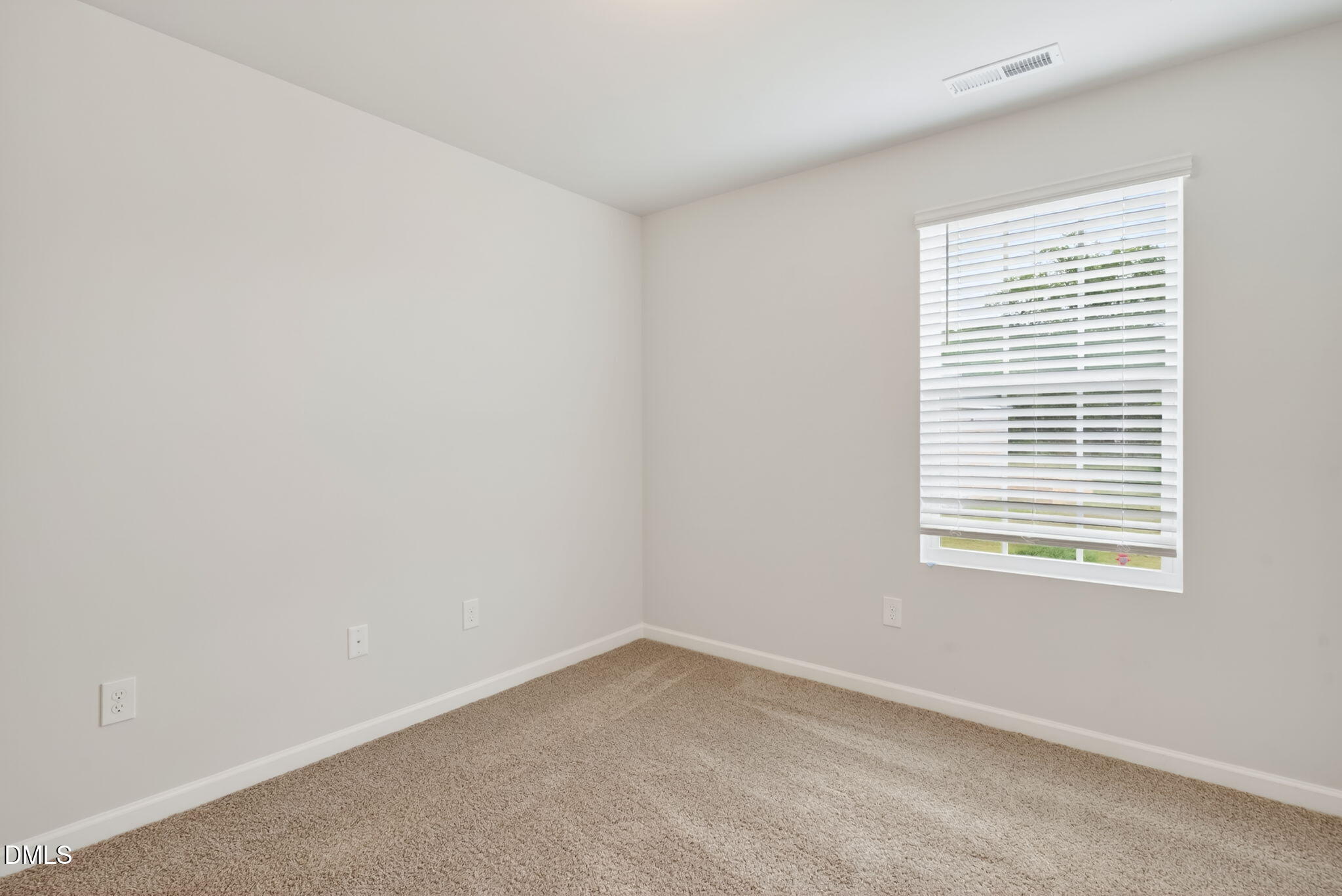 25 Stout Landing Property Photo 22