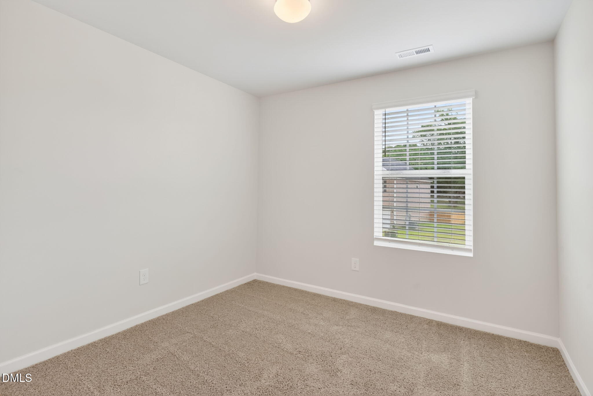 25 Stout Landing Property Photo 24