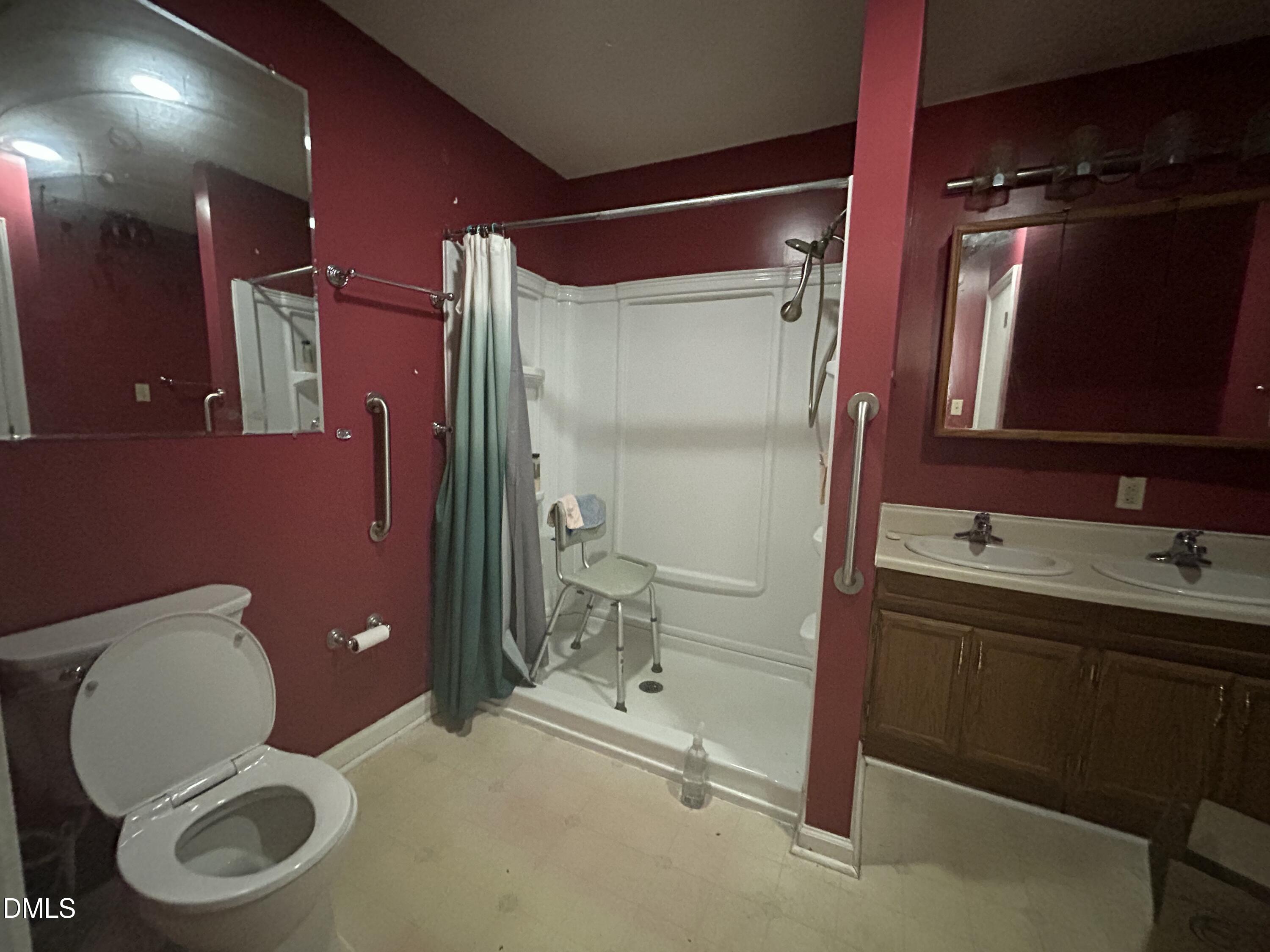 3010 Cedarwood Drive Property Photo 12