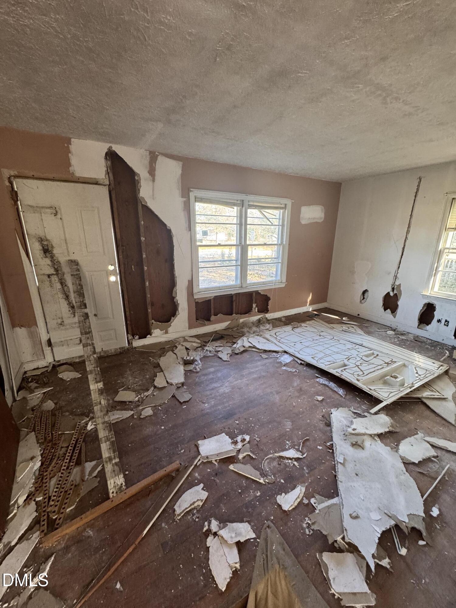 6255 Pine Street Property Photo 11