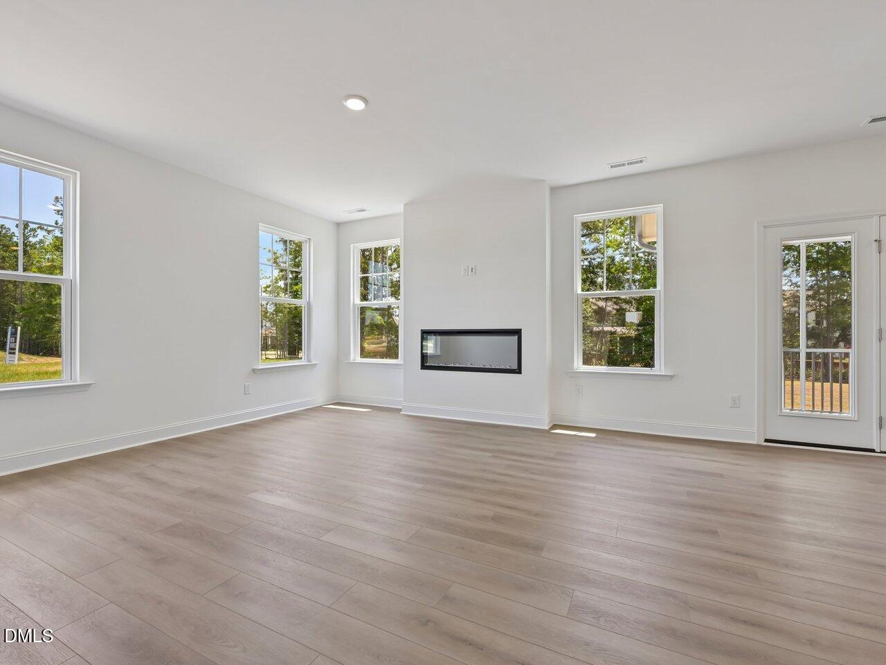 1405 Green Cypress Drive Property Photo 8