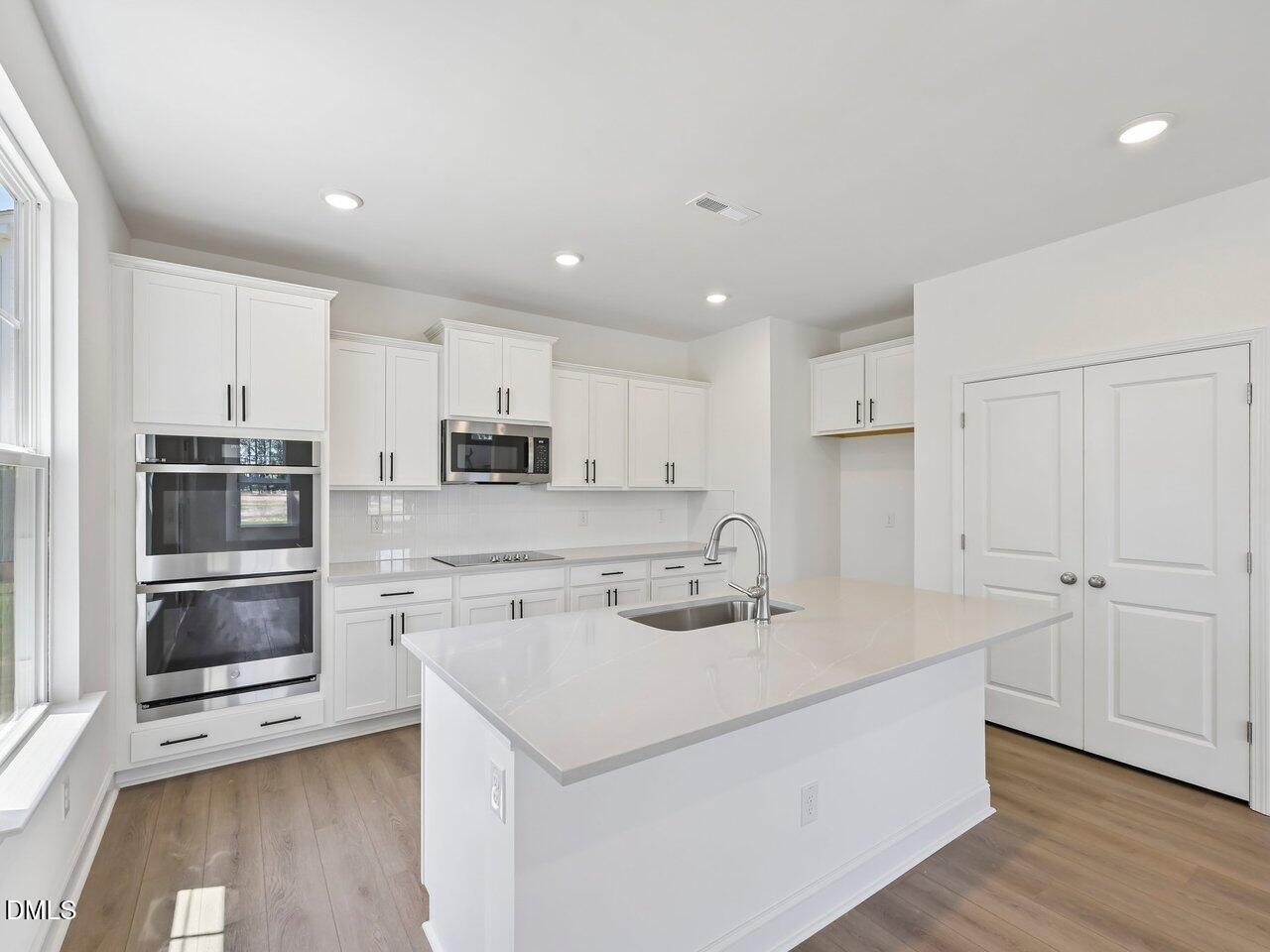 1405 Green Cypress Drive Property Photo 15
