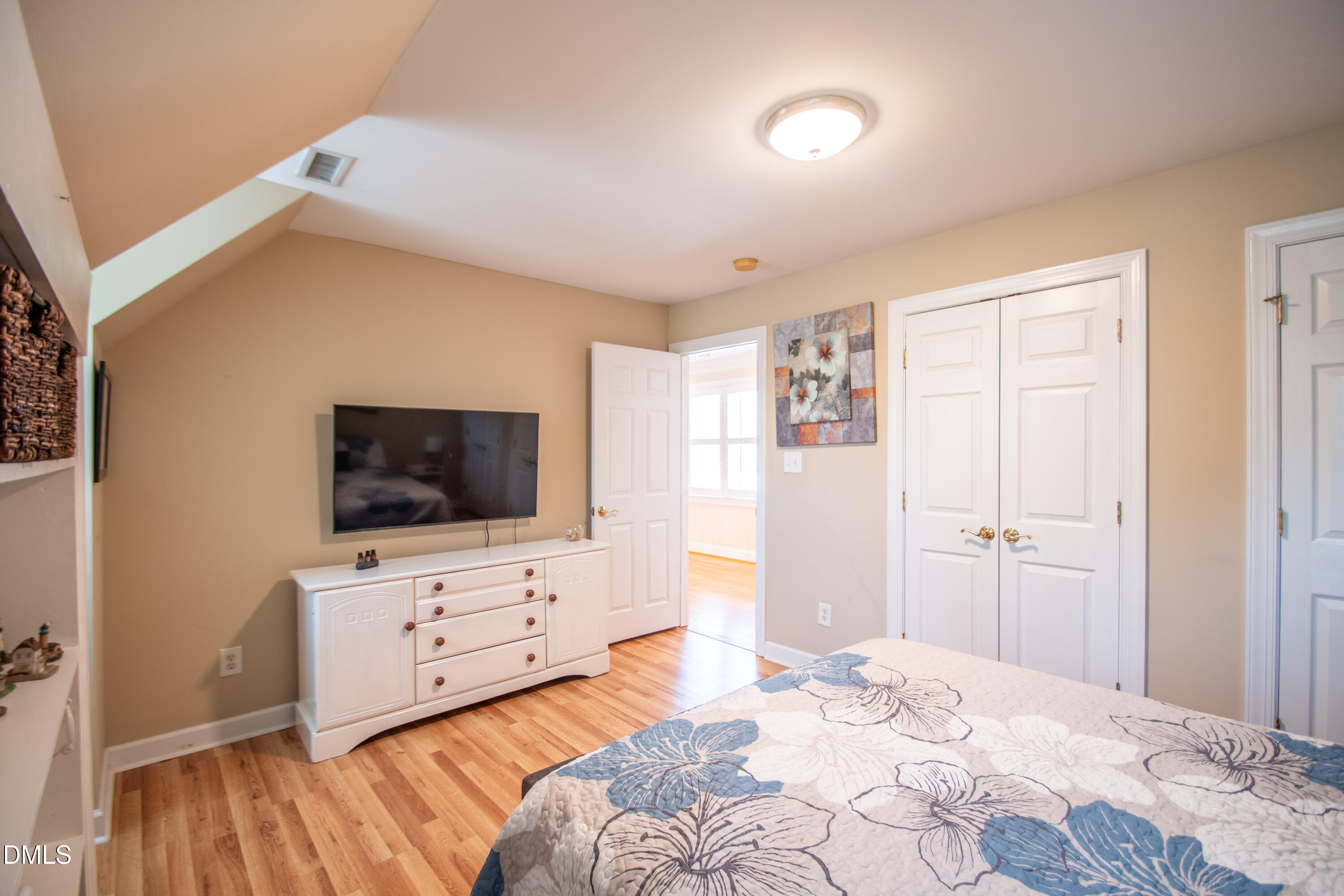 5708 Castlebrook Drive Property Photo 38