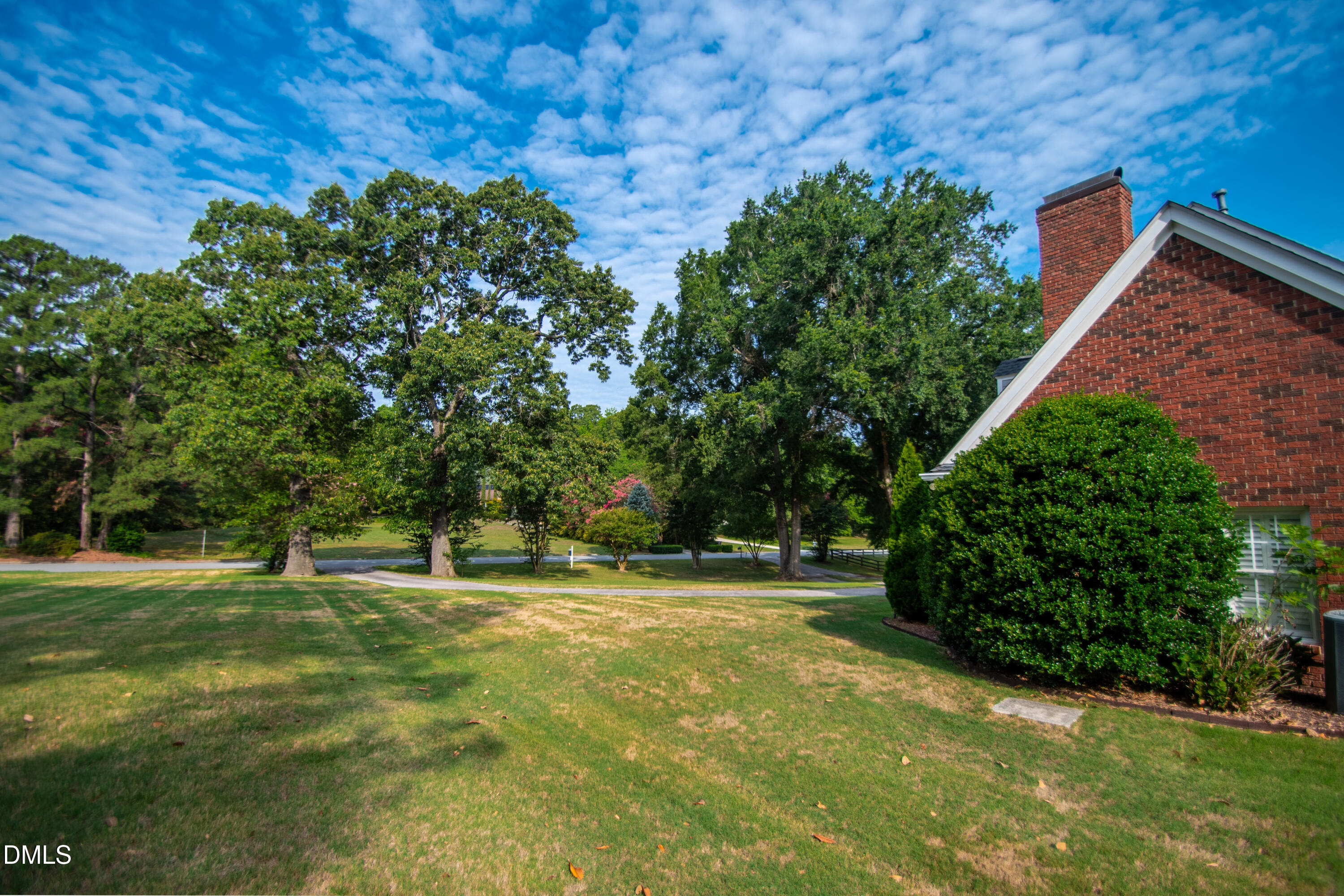 5708 Castlebrook Drive Property Photo 46