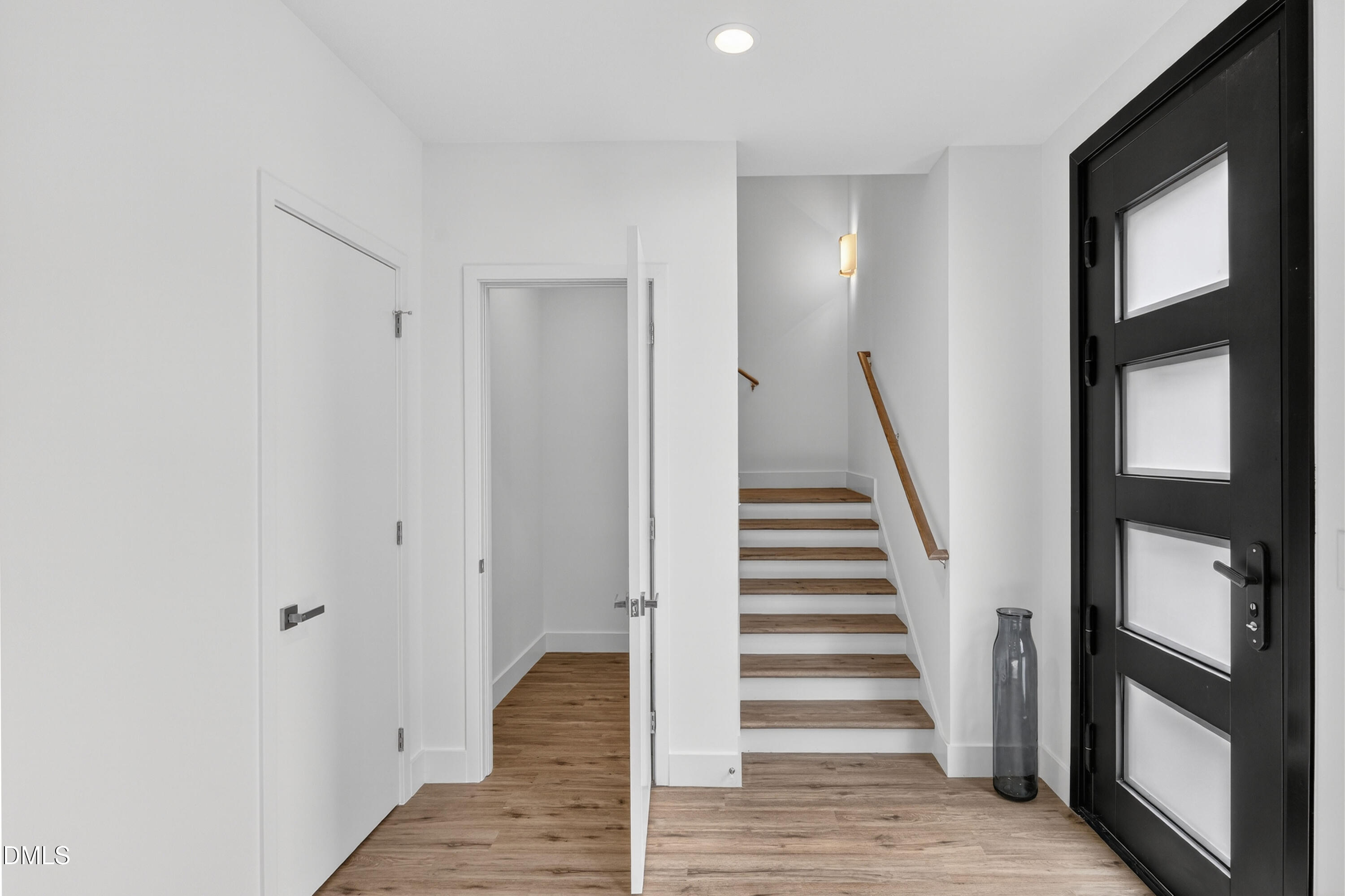 1100 Nova Street Property Photo 16