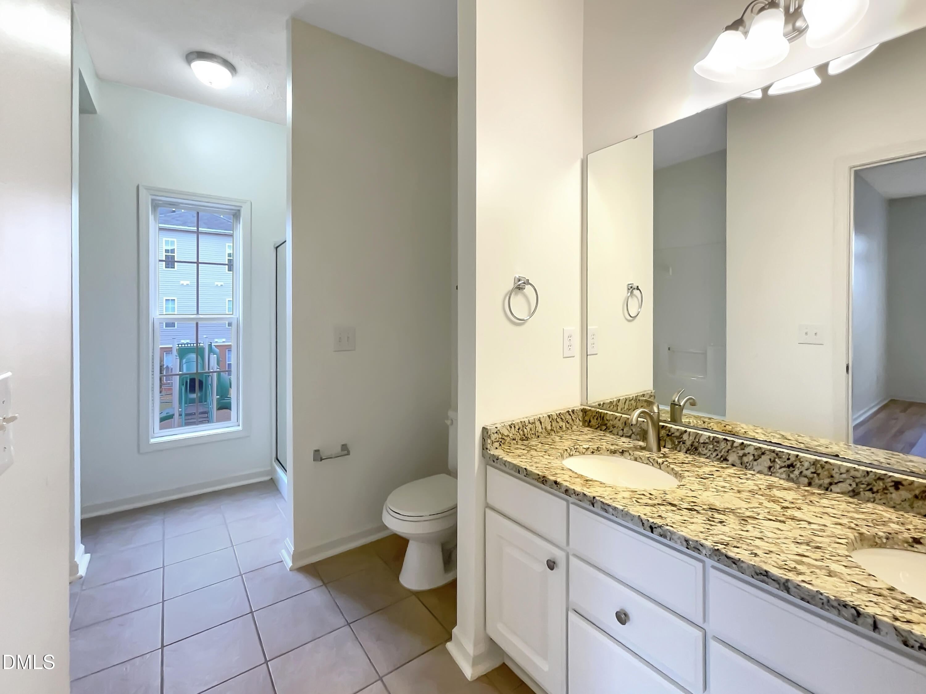 2501 Huntscroft Lane 203 Property Photo 11
