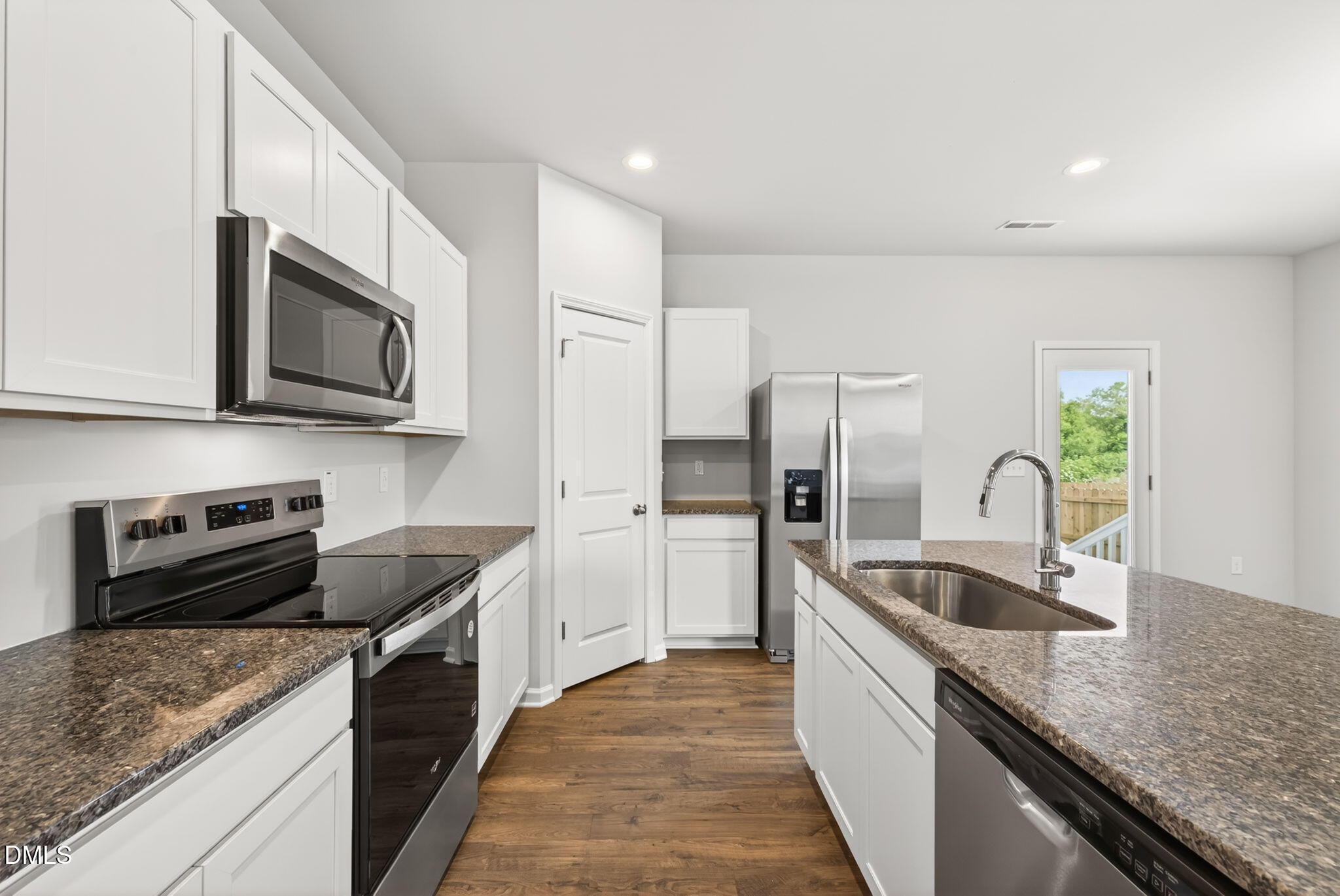 41 Stout Landing Property Photo 10