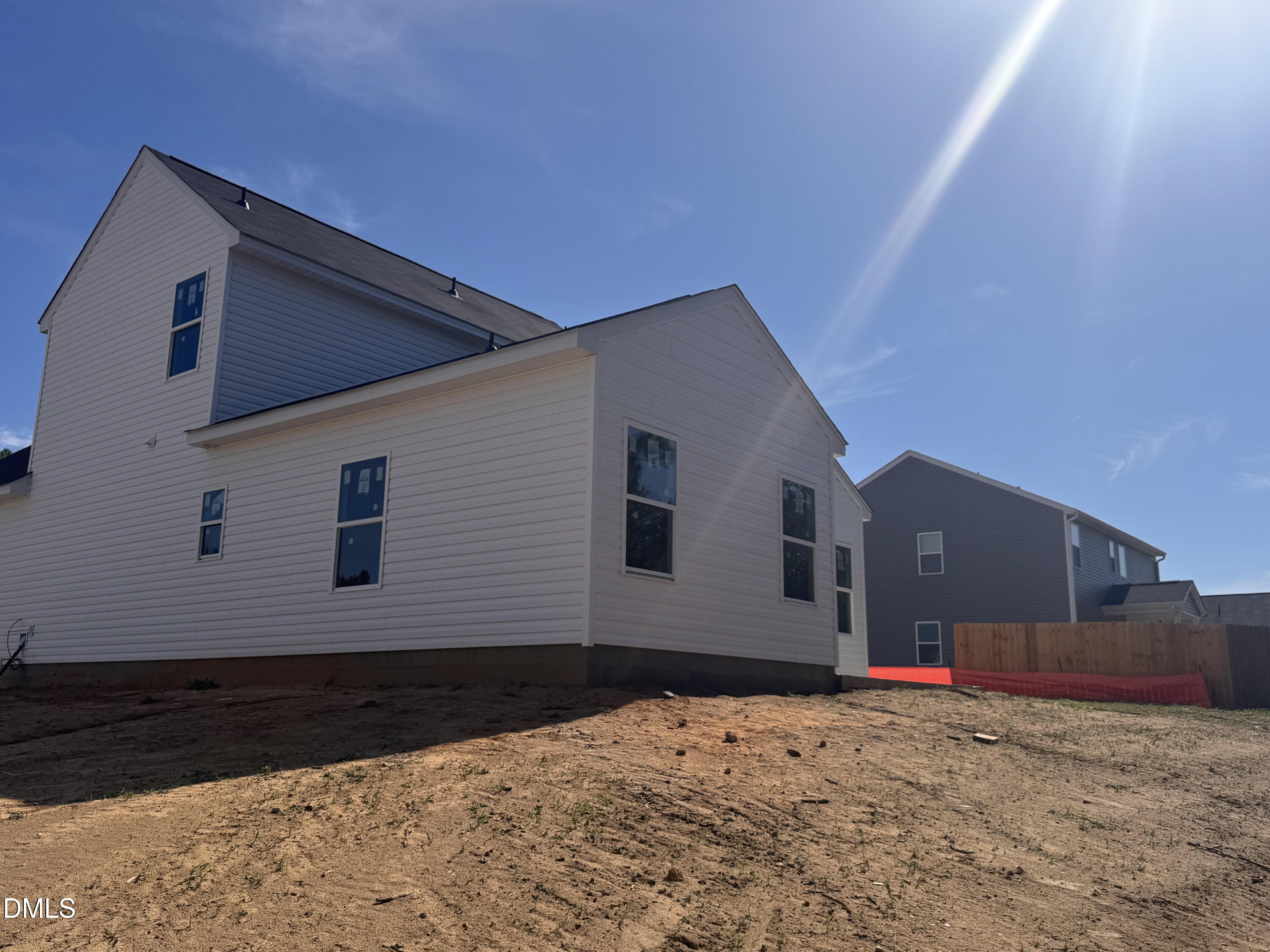 75 Colorado Court Property Photo 3