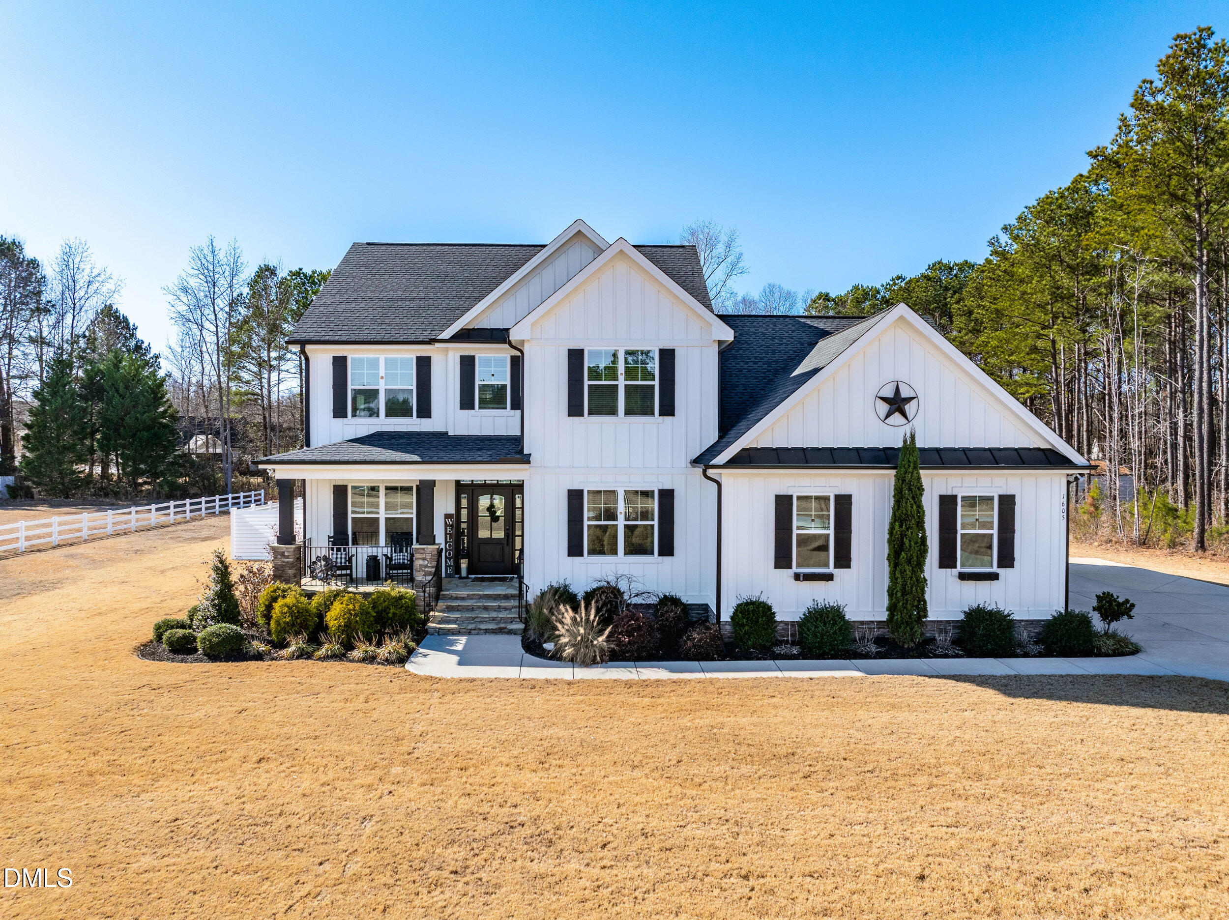 1605 Freedom Road Property Photo 1