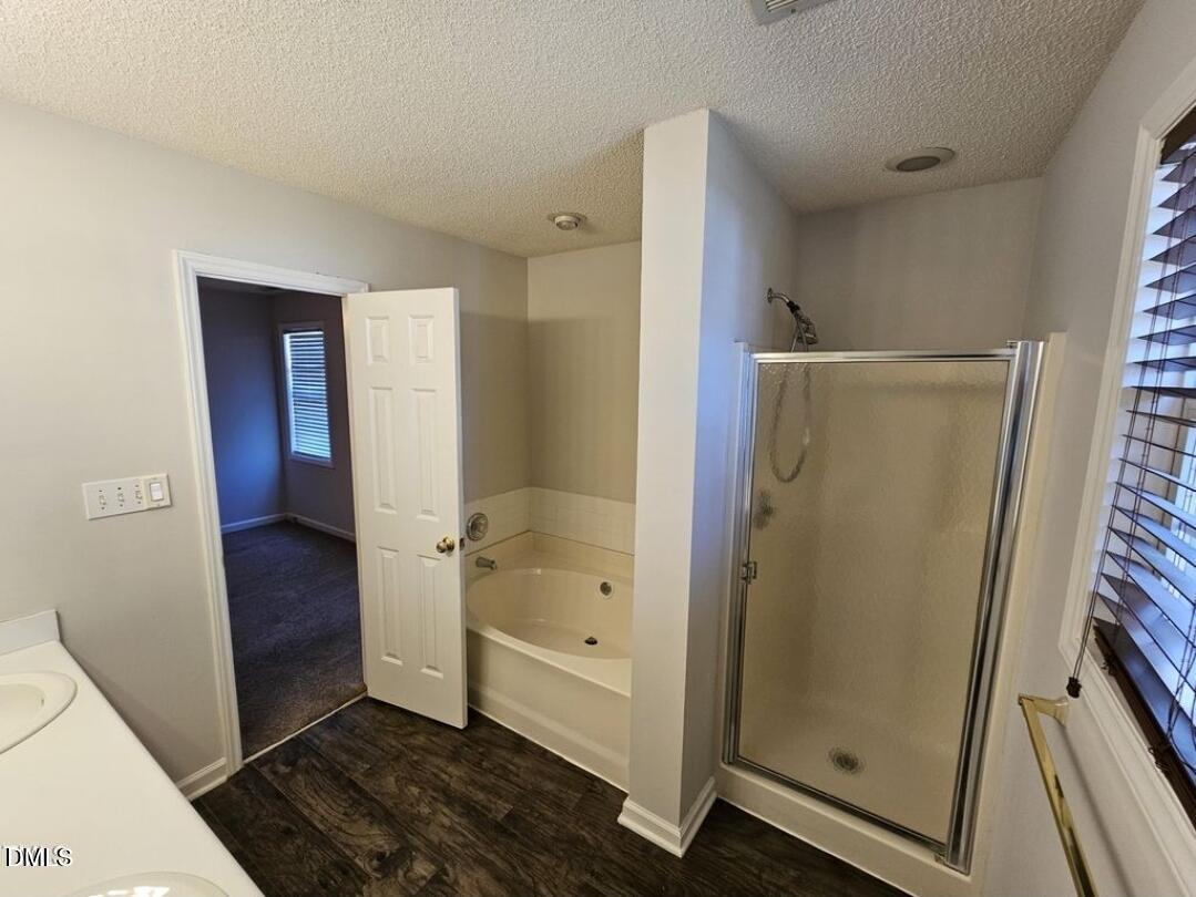 213 Plowlan Court Property Photo 7
