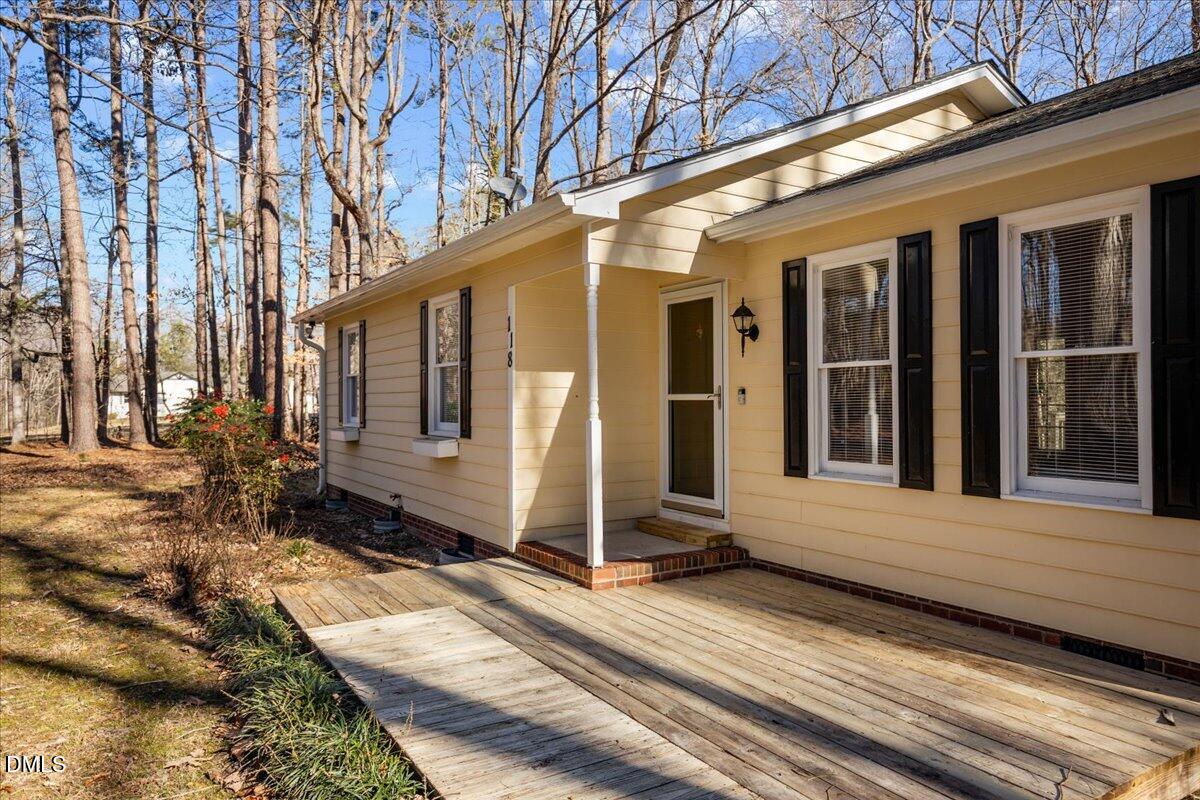 118 Ferndale Drive Property Photo 2